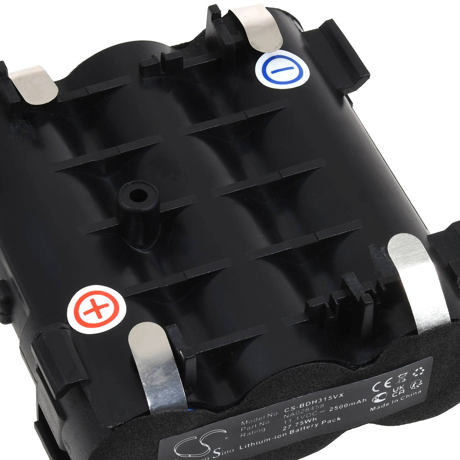 Ein schwarzer Batteriehalter, der mit roten '+' und blauen '-' Symbolen beschriftet ist und metallische Kontakte sowie eine strukturierte Oberfläche aufweist.