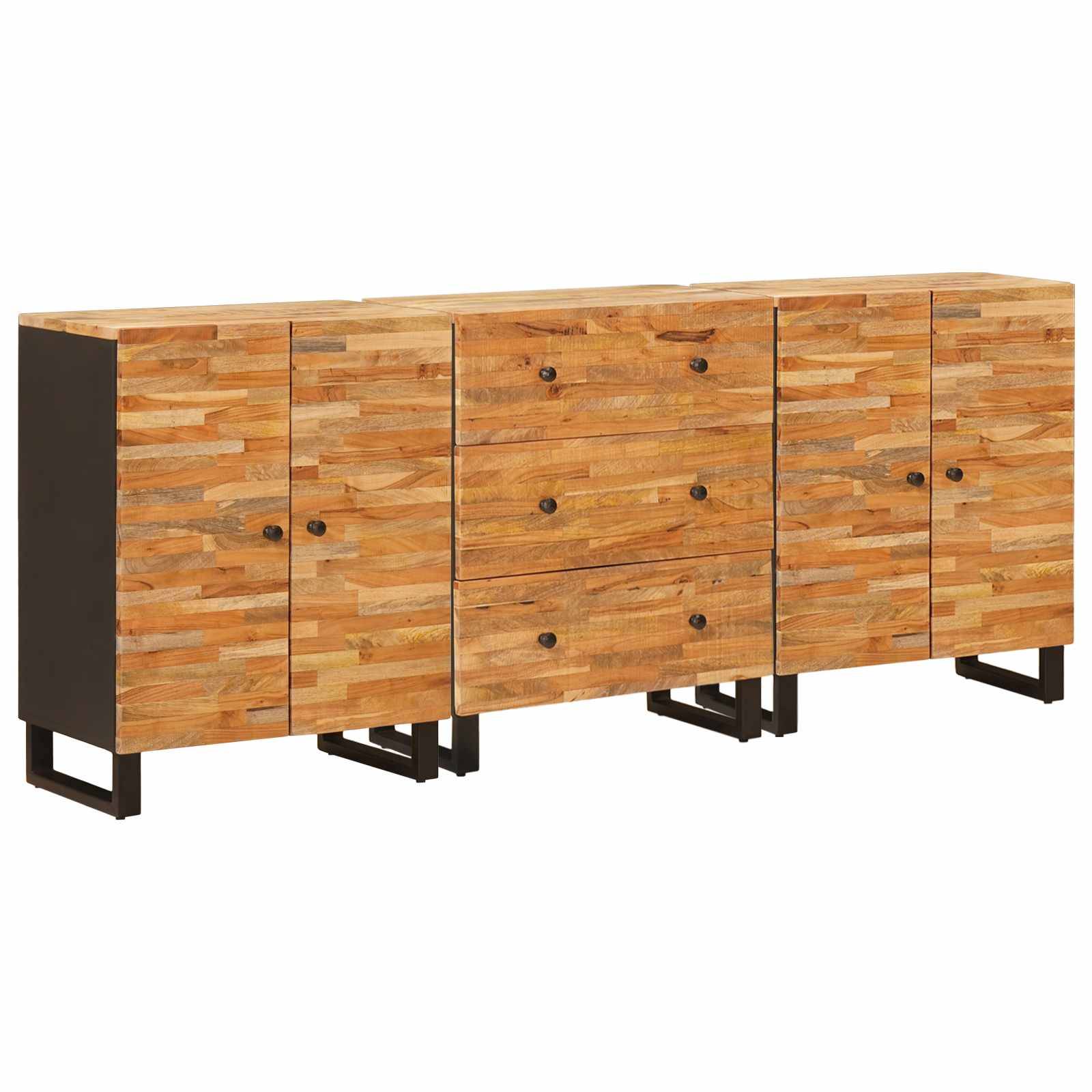 Ein rustikales Holzsideboard mit natürlicher Oberfläche, ausgestattet mit drei zentralen Schubladen und je zwei Schranktüren an den Seiten, gestützt auf schwarzen Beinen.