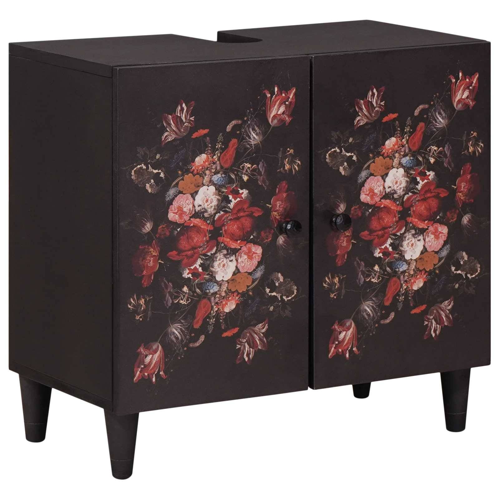 Ein dunkler Schrank mit Blumenmustern auf seinen Türen, der rote und rosa Blumen zeigt. Der Schrank steht auf vier kurzen Beinen.