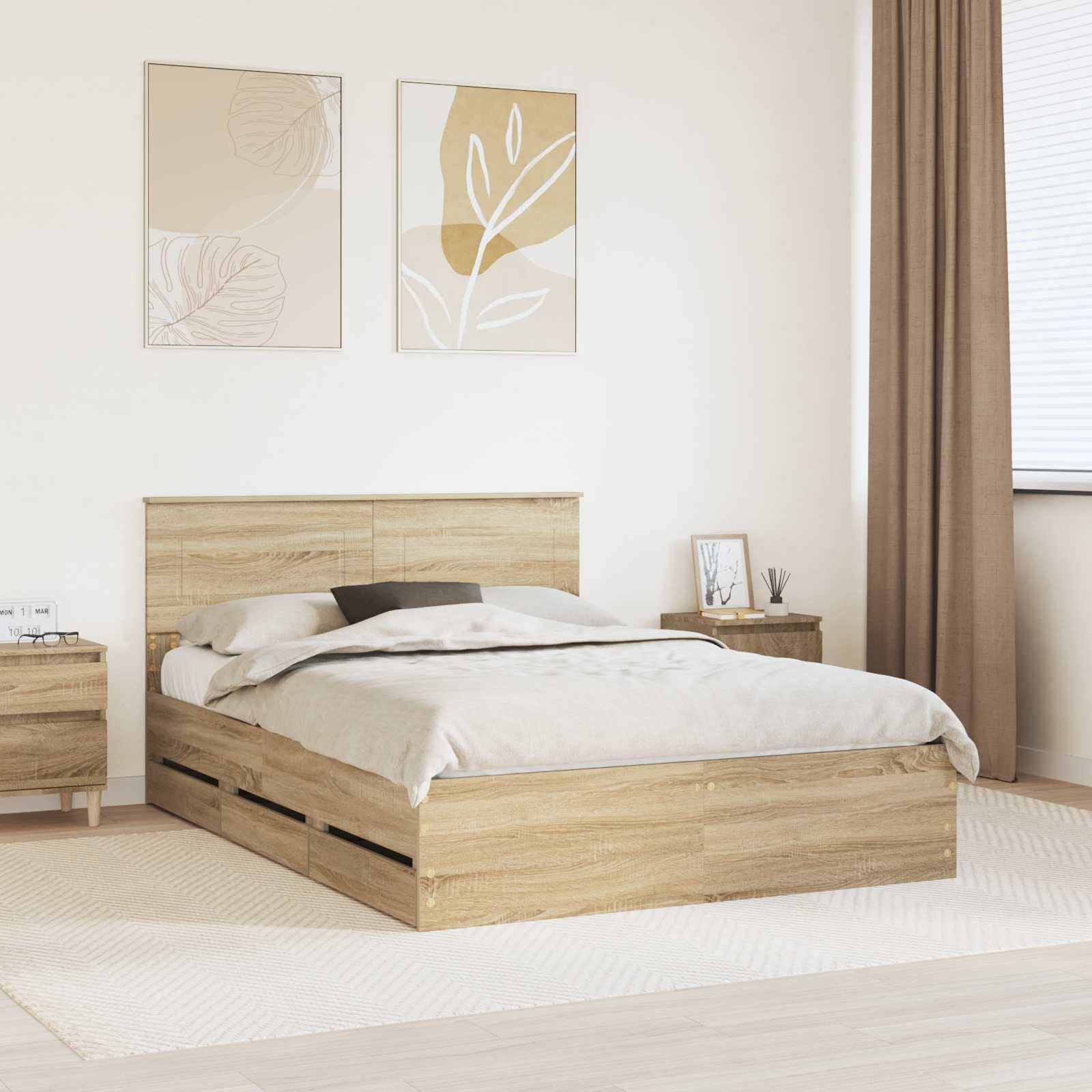 Ein minimalistisches Schlafzimmer mit einem Holzbett mit Kopfteil, passenden Nachttischen und abstrakter Kunst an der Wand, das eine ruhige Atmosphäre schafft.