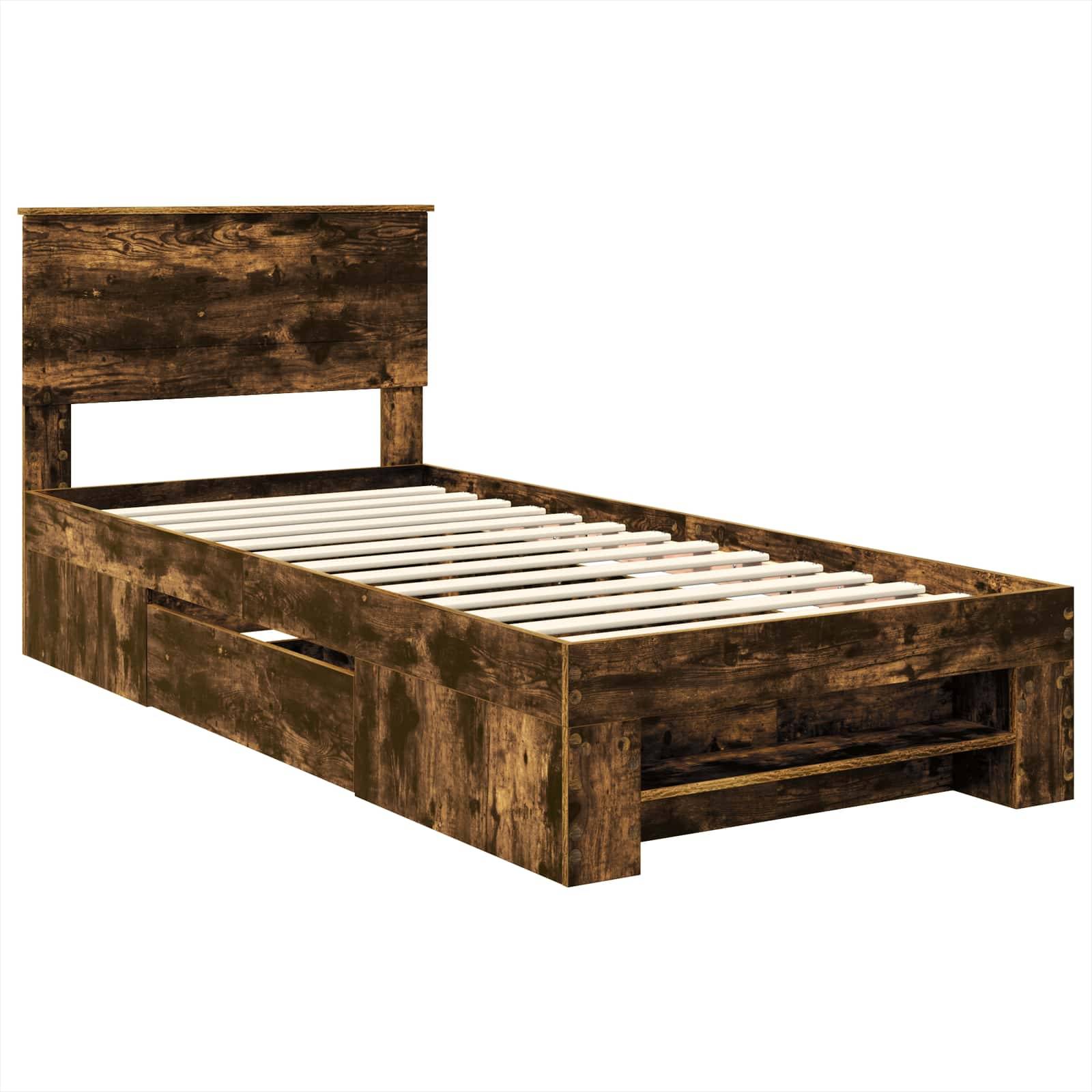 Ein rustikaler Holz-Einzelbettrahmen mit hohem Kopfteil und Bettkasten, versehen mit einer used-Look-Oberfläche.