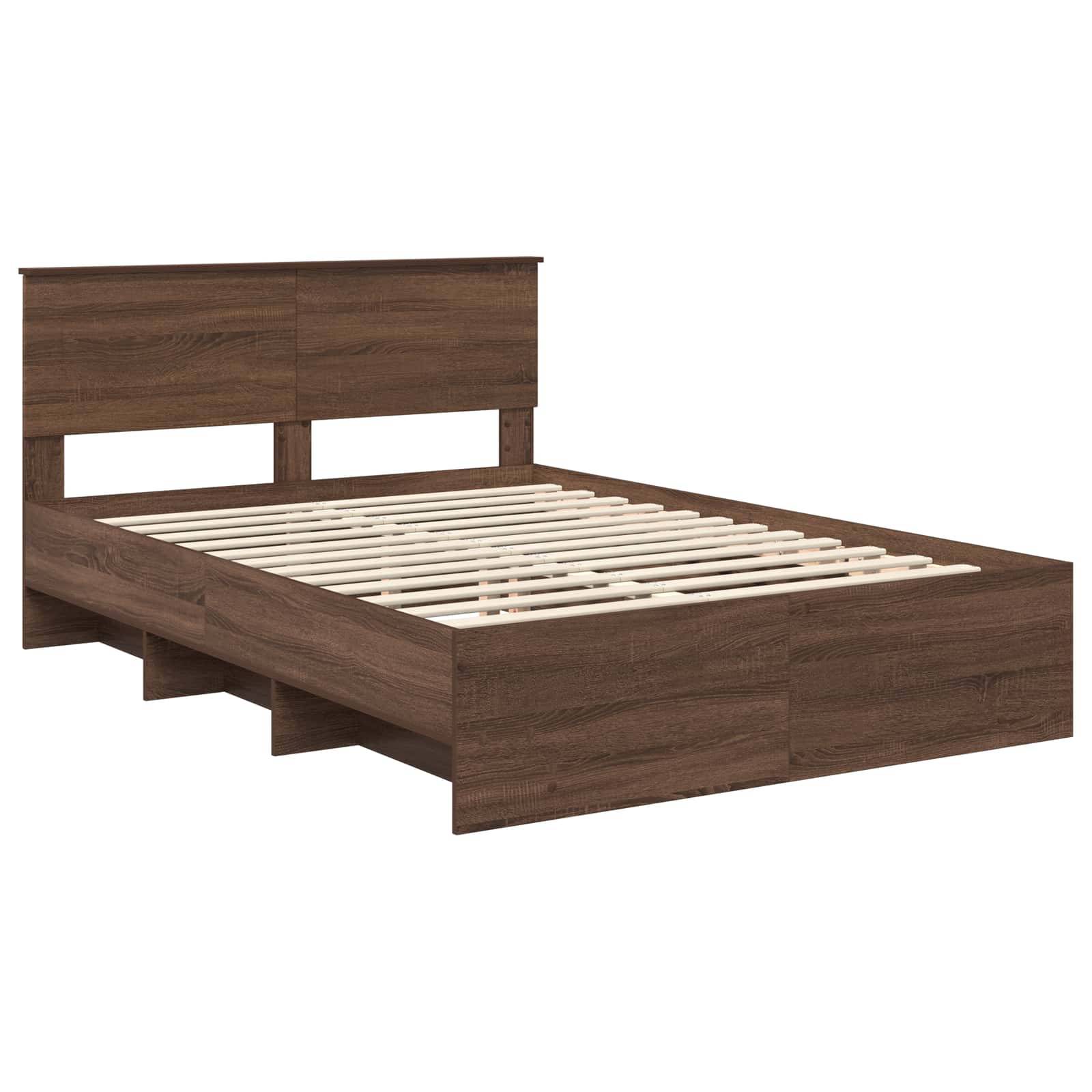 Ein Holzbettgestell mit Lattenrost und hohem Kopfteil, das ein minimalistisches Design in einer dunkelbraunen Ausführung aufweist.