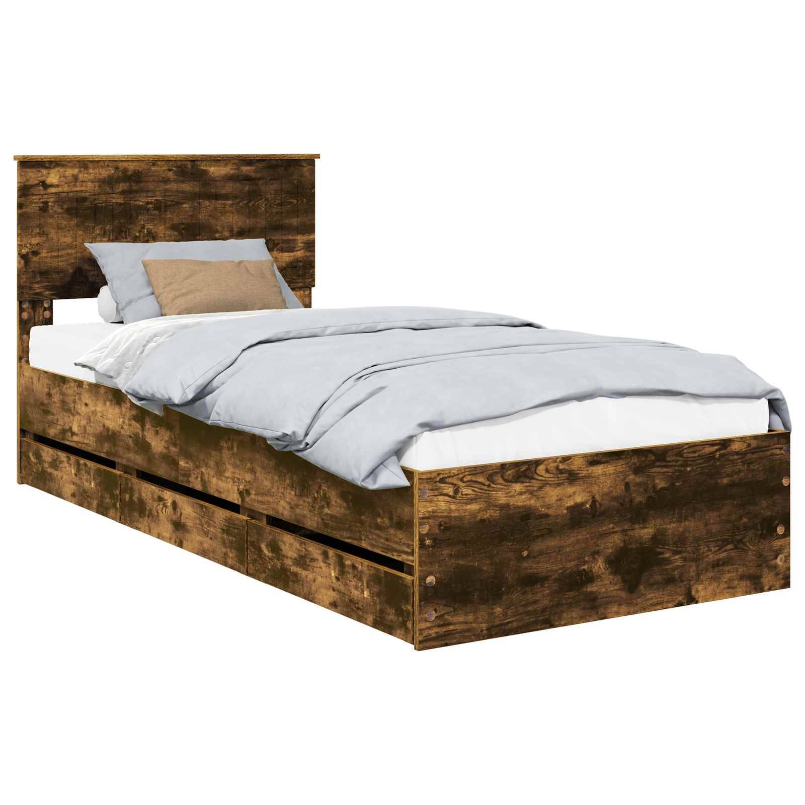 Ein Holz-Doppelbett mit Kopfteil, ausgestattet mit integrierten Staurageschubladen darunter. Das Bett hat einen rustikalen, dunklen Oberflächenfinish.