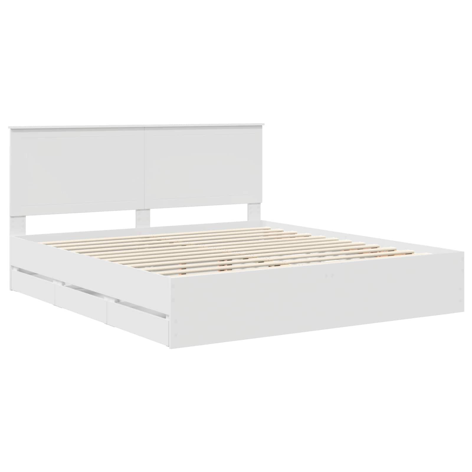 Ein weißes minimalistisches Plattformbett mit Kopfteil und Holzlatten, ausgestattet mit zwei Schubladen zum Verstauen darunter.