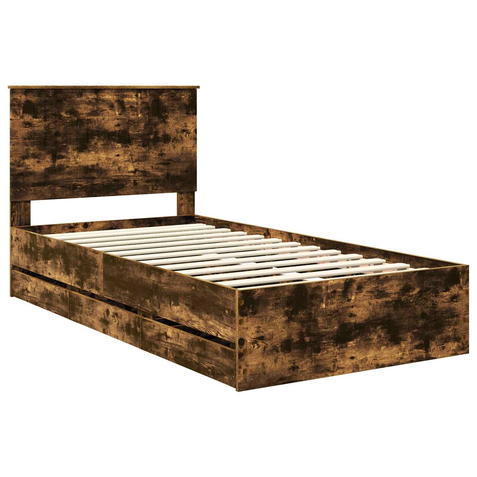 Ein Holzbettgestell mit rustikaler brauner Oberfläche, versehen mit einem hohen rechteckigen Kopfteil und einer Lattenrostbasis, ohne Matratze oder Bettwäsche zu sehen.