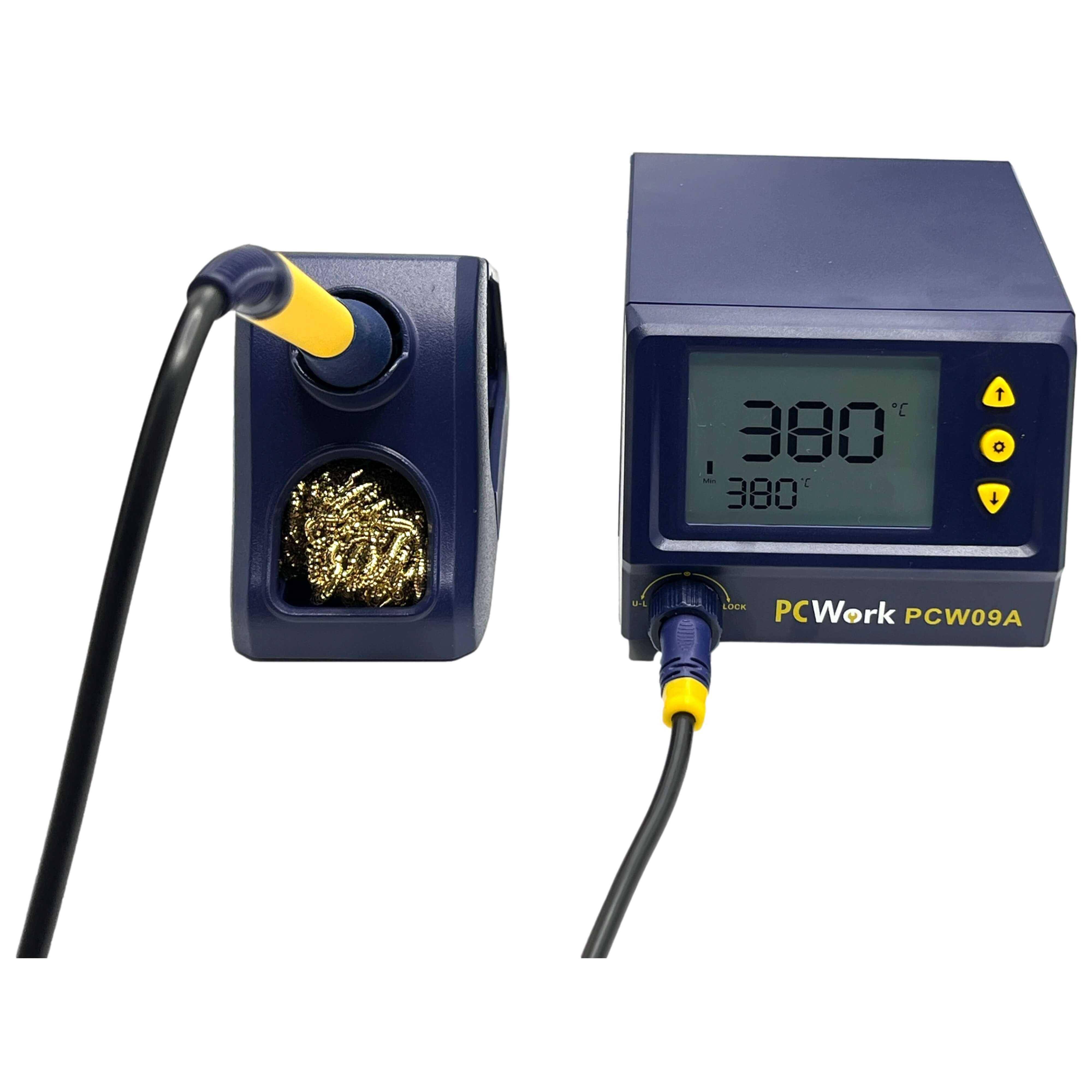 Lötstation mit digitaler Anzeige, die 380°C zeigt. Inklusive Halterung mit Metallreinigungsball. Modell: PC Work PCW09A.