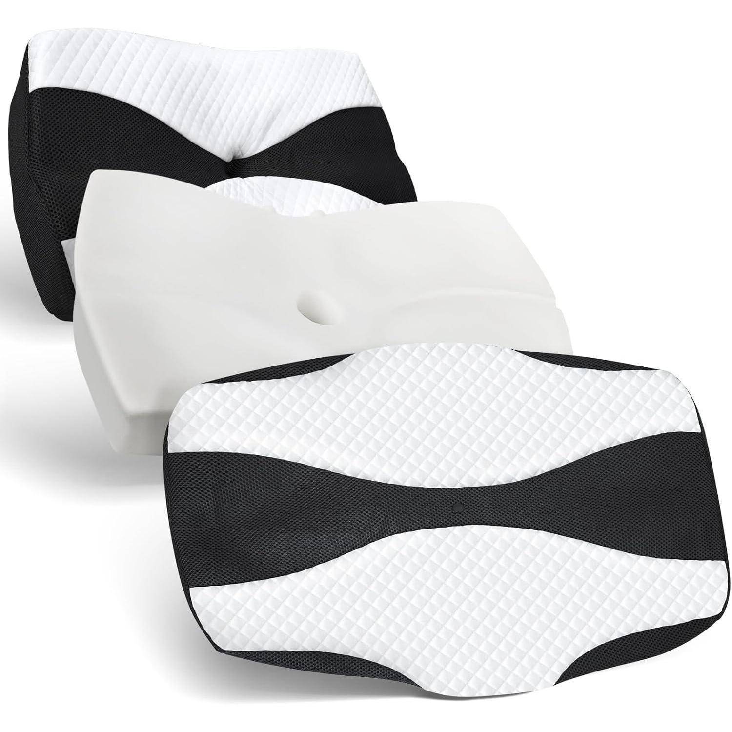 Ein Set aus drei ergonomischen Sitzpolstern aus Memoryschaum in Schwarz und Weiß. Sie verfügen über einen zentralen Ausschnitt für Komfort und Haltungsunterstützung.