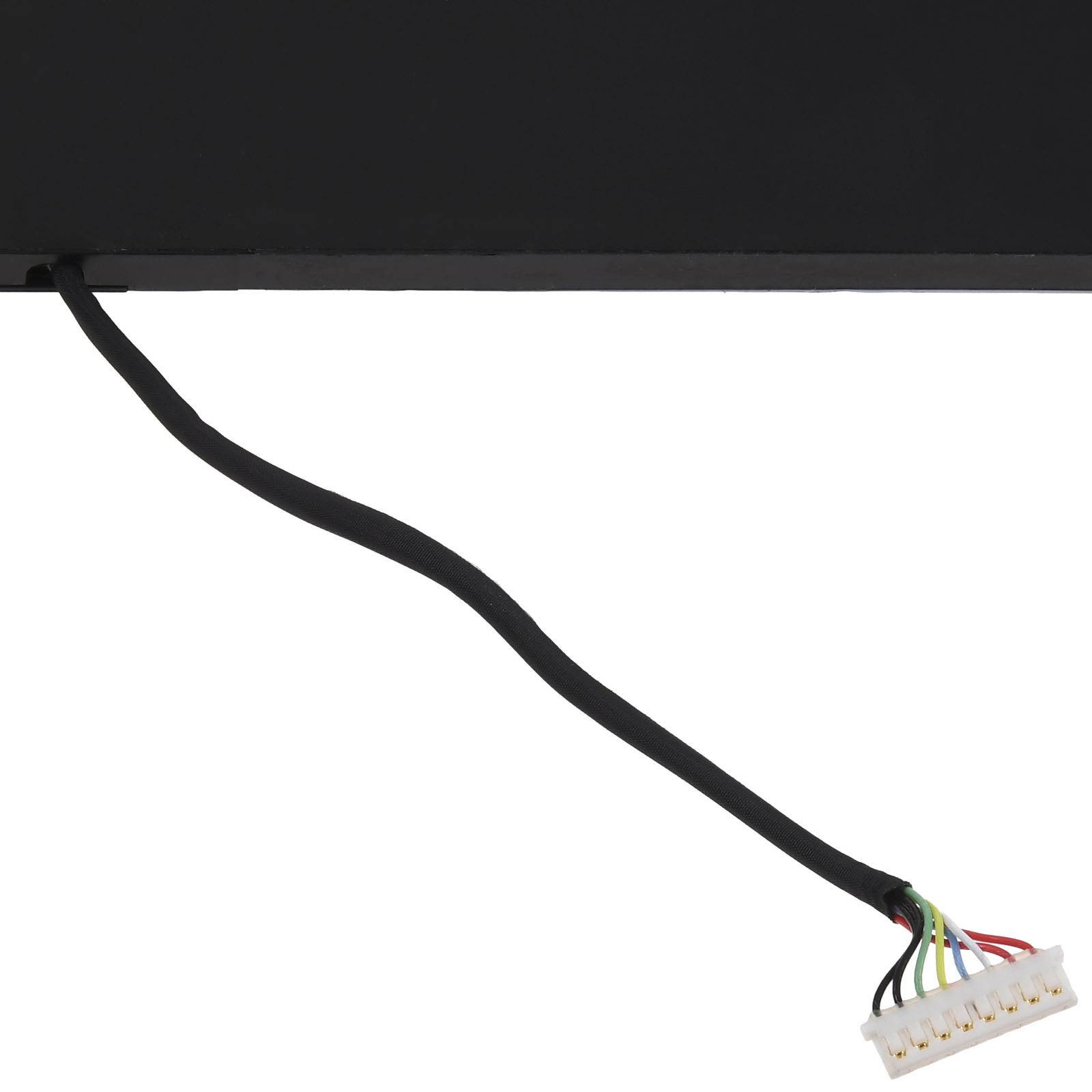 Ein schwarzes Kabel, das an einen Bildschirm angeschlossen ist, mit einem mehrfarbigen Anschluss am Ende, vor einem weißen Hintergrund gezeigt.