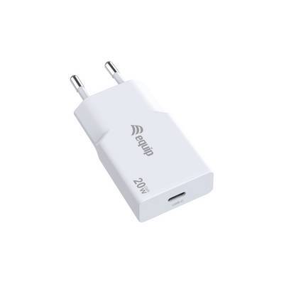 Ein weißer 20W USB-Ladegerät-Adapter mit zwei Stiften und einem USB-Anschluss, der an seiner Seite mit dem Namen 'equip' markiert ist.