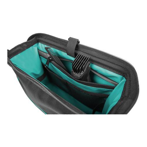 Eine schwarze und türkisfarbene Reisetasche mit einem großen Hauptfach und mehreren Taschen, geeignet zum Organisieren persönlicher Gegenstände.