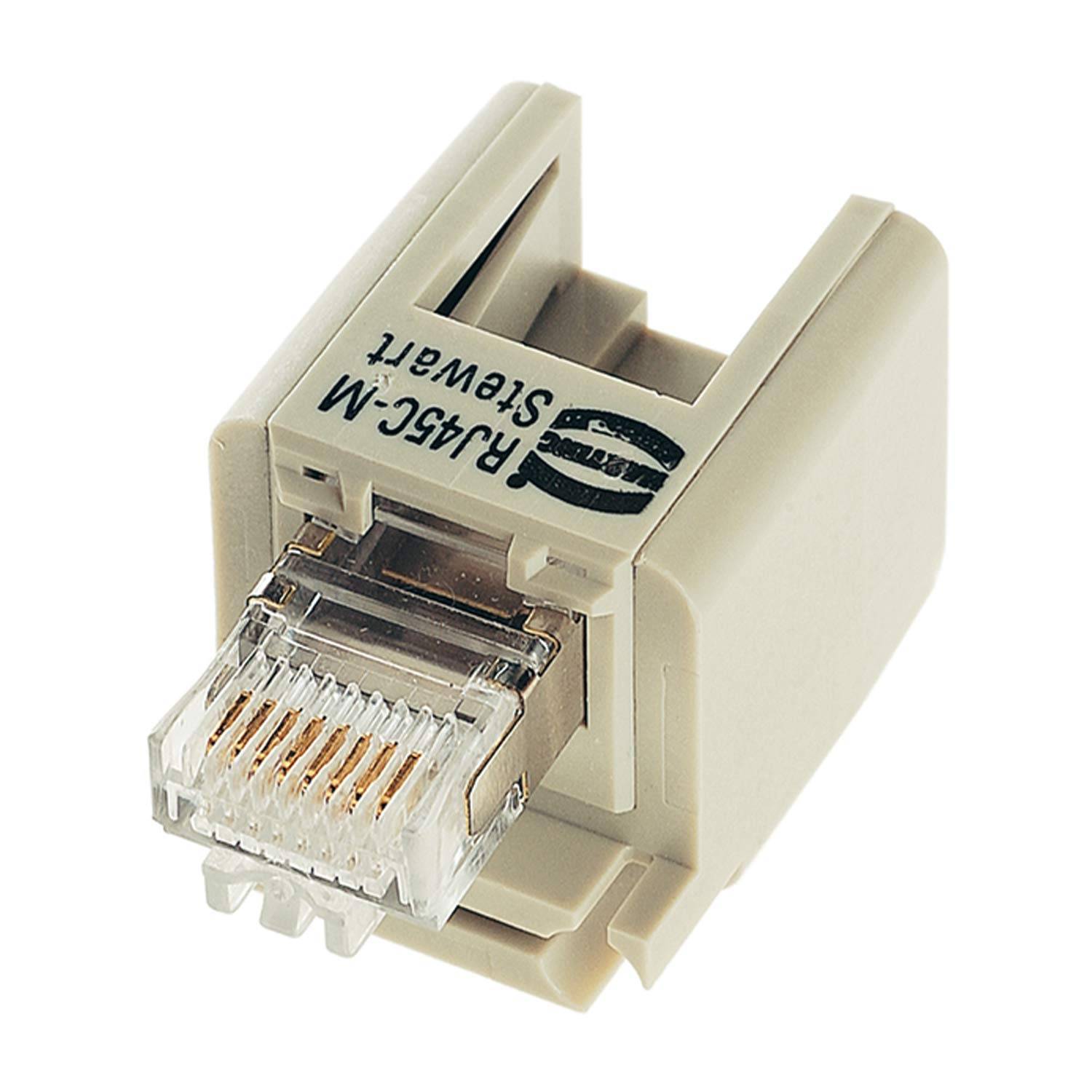 Ein Ethernet-Keystone-Anschluss mit der Bezeichnung „RJ45C-M Stewart