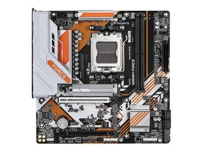 Eine detaillierte Mainplatine mit verschiedenen Steckplätzen und sichtbaren Schaltkreisen, einschließlich eines prominenten CPU-Sockels in der Mitte und beschrifteten Komponenten.