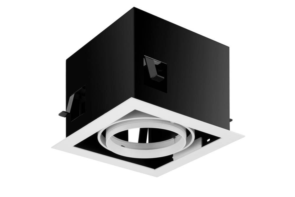 Ein modernes schwarz-weißes Einbauleuchten-Set mit quadratischer Form und verstellbarem Spotlight.