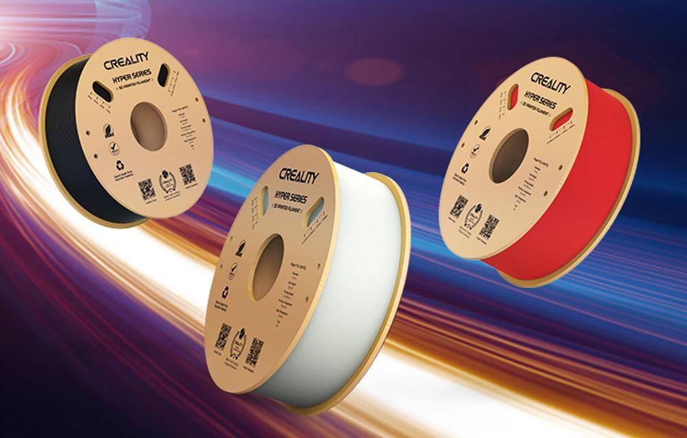 Spulen von 3D-Druckerfilamenten der Marke „Creality