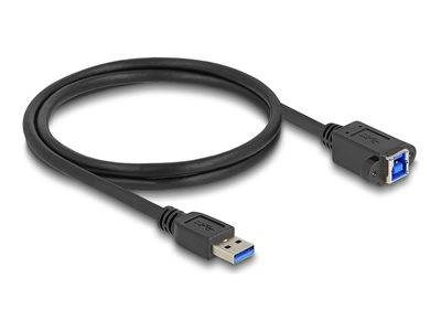 Ein schwarzes USB 3.0-Kabel, das auf weißem Hintergrund aufgewickelt ist, wobei der blau gespitzte Stecker und eine Buchse an gegenüberliegenden Enden zu sehen sind.