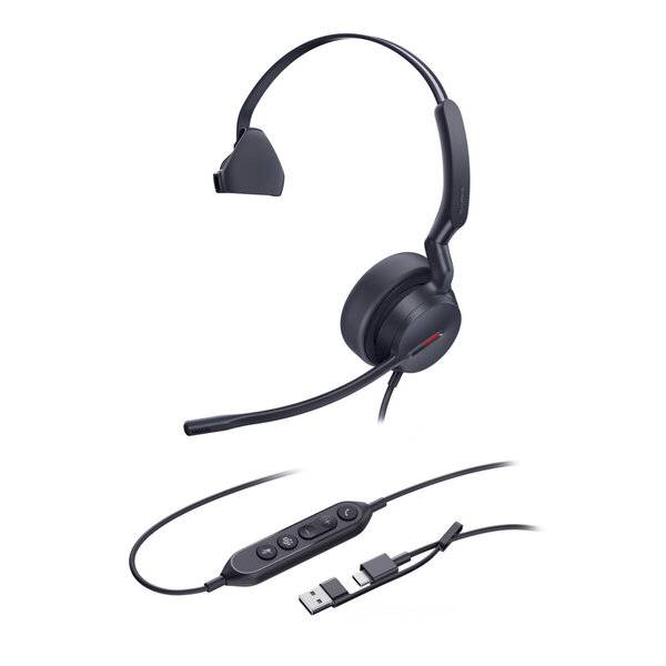 Schwarzes Over-Ear-Kopfhörer-Headset mit Kabel und USB-Anschluss, Boom-Mikrofon und Inline-Lautstärke-/Steuertasten auf weißem Hintergrund.