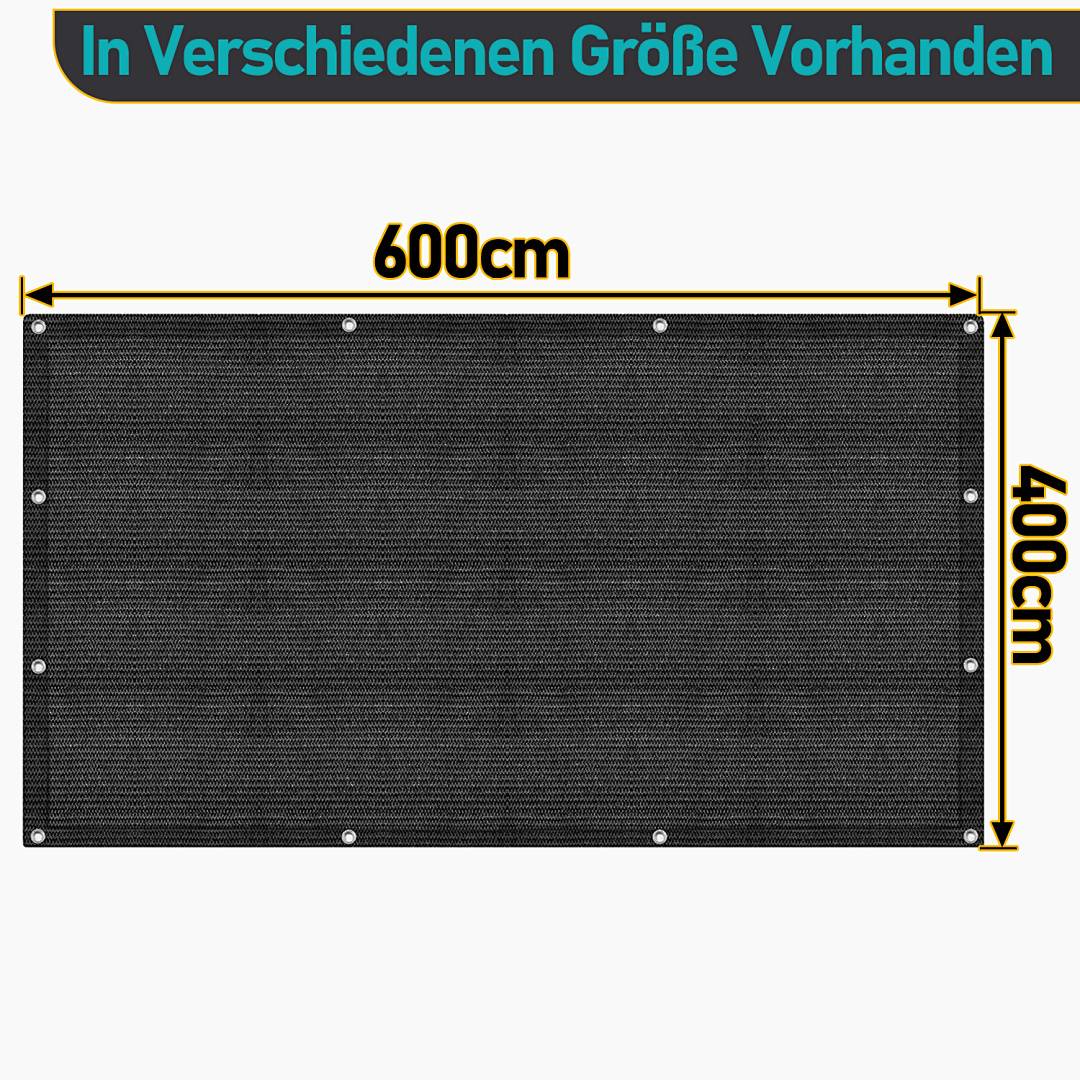 Ein rechteckiger schwarzer Plane mit beschrifteten Abmessungen: 600 cm breit und 400 cm hoch. Der Text darüber liest sich: 
