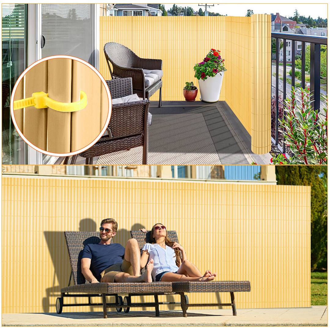 Ein Balkon verfügt über einen Sichtschutz mit Rattanmöbeln und Pflanzen. Eine Detailansicht zeigt eine gelbe Klammer, die den Sichtschutz befestigt. Ein weiteres Bild zeigt zwei Personen, die auf Gartenstühlen entspannen, geschützt durch das Panel.