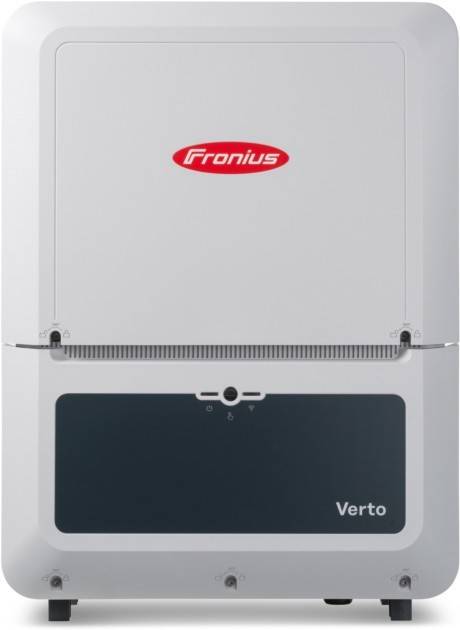 Solarwechselrichter mit der Bezeichnung 'Fronius Verto', der die Frontplattengestaltung und das MarkenlLogo präsentiert.