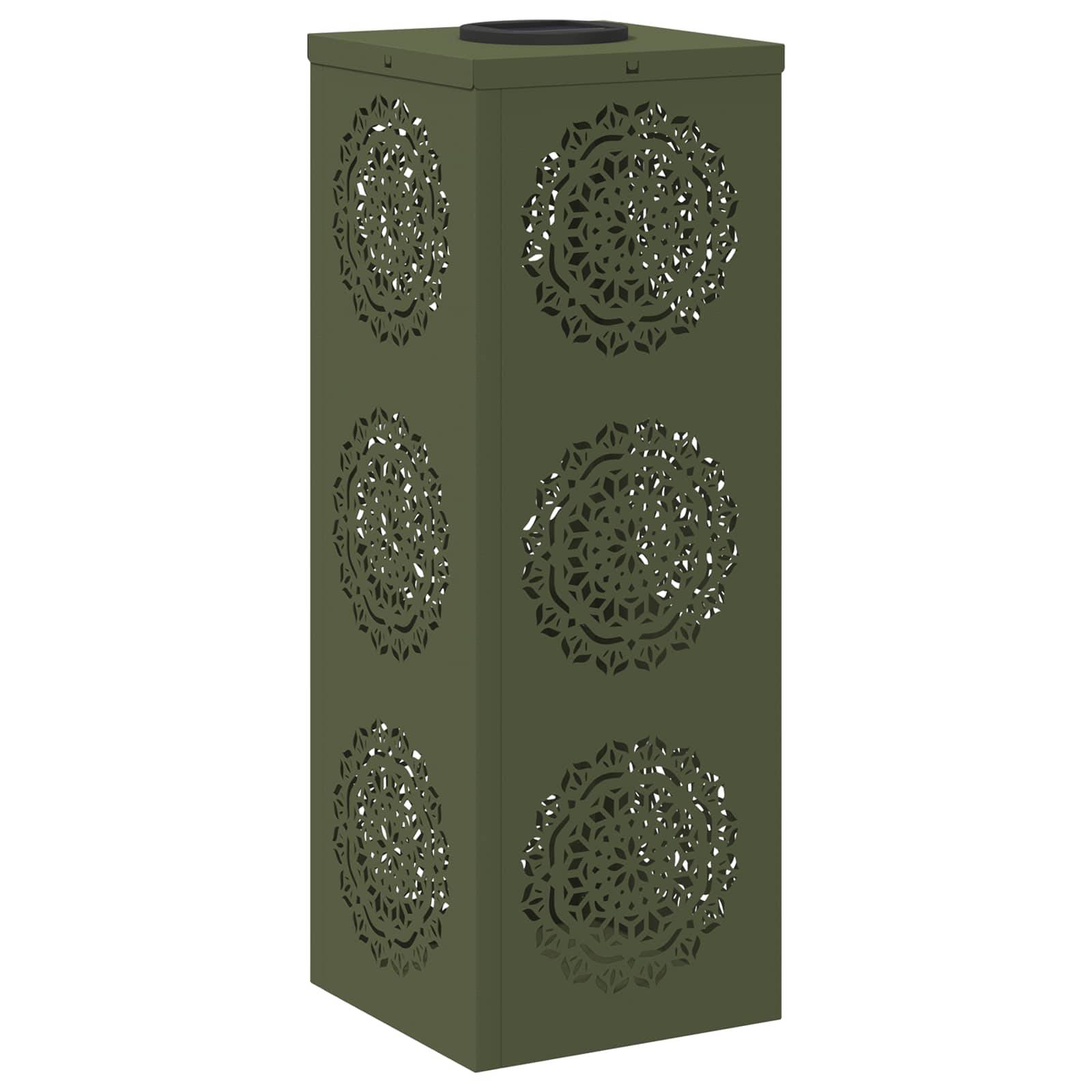 Dekorative grüne Metallbox mit aufwendigen Durchbruchmuster an allen Seiten.