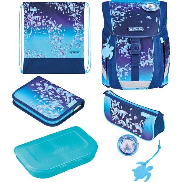 Schulrucksack und passende Lunchbox, Federmäppchen, Turnbeutel und Zubehör in blauviolettem Blumenmuster.