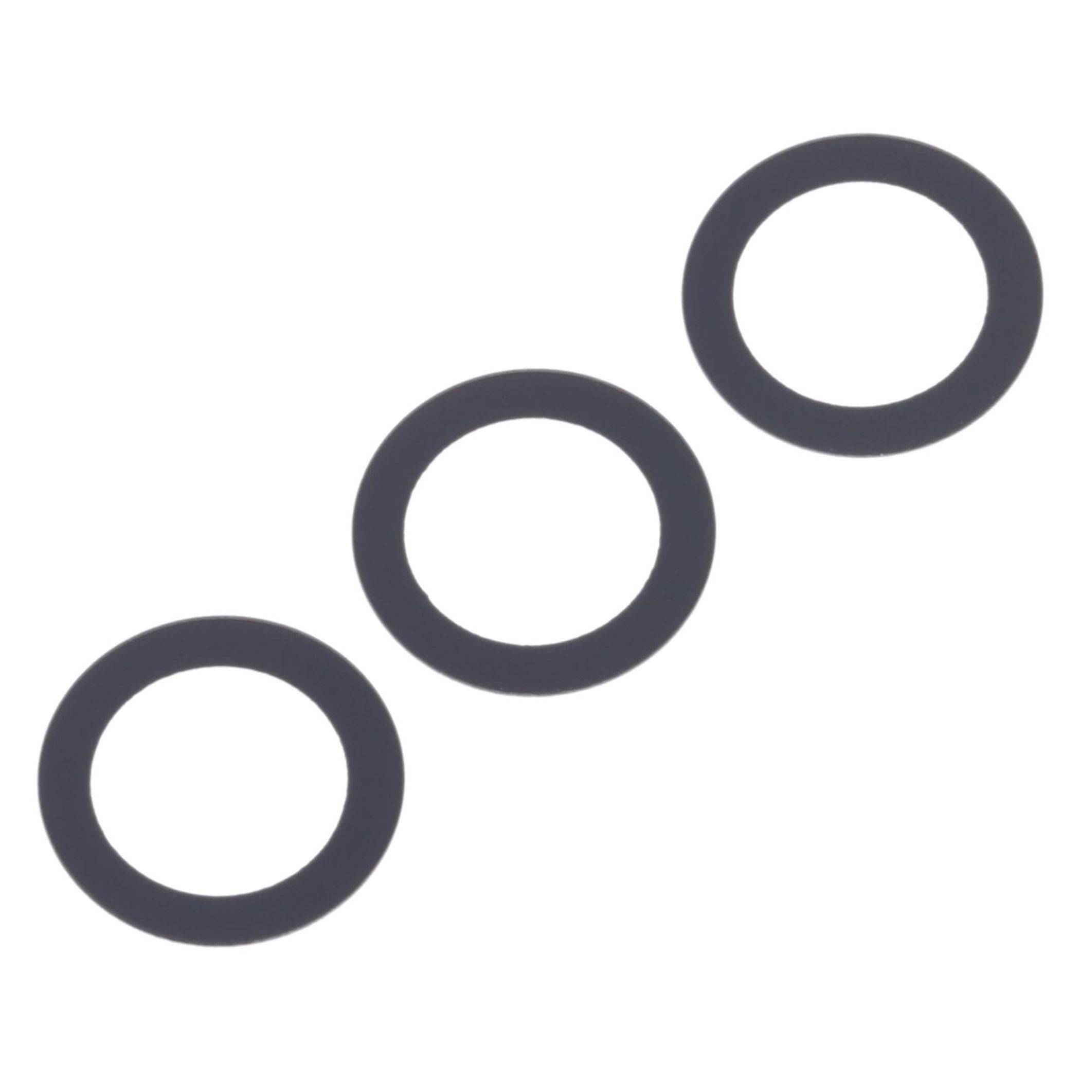 Drei schwarze Gummidichtungen diagonal auf einem weißen Hintergrund ausgerichtet.