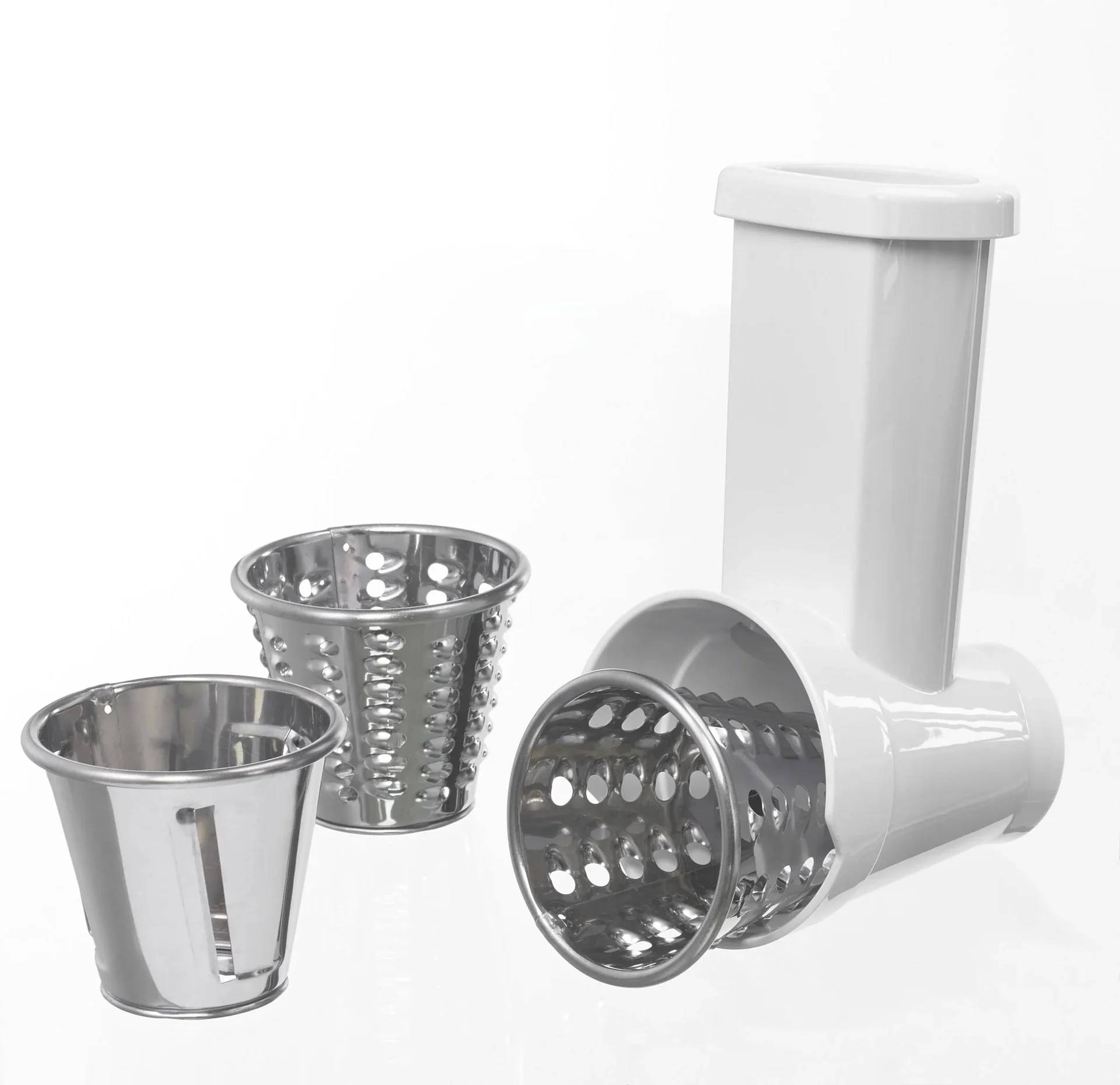 Ein Küchenhobel-Set mit drei auswechselbaren zylindrischen Reiben und einem weißen Gehäuseeinheit zum Schneiden und Zerkleinern von Lebensmitteln.