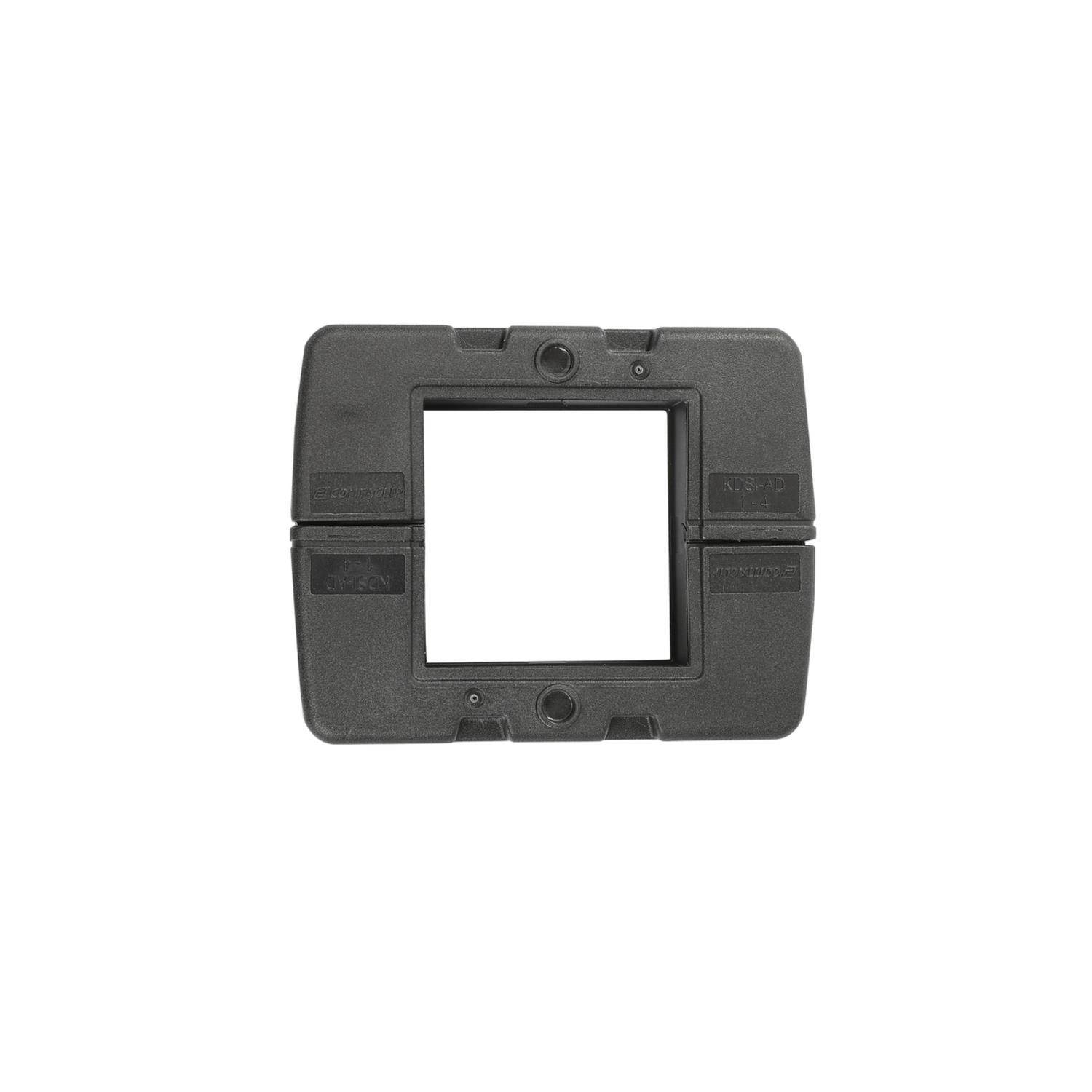 Eine schwarze Plastik-Diapositiv-Halterung mit einer quadratischen Öffnung in der Mitte, die zum Halten von Diapositiven verwendet wird.