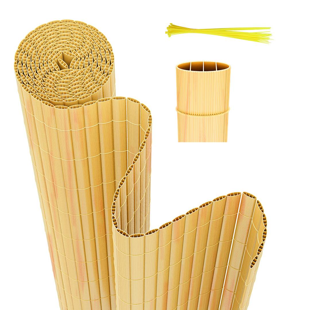 Aufgerollter Bambuszaun neben einer Rolle von Bambuslatten, Schnurverbindungen und Bambuswandpaneel. Ideal für dekorative Verwendung im Freien.