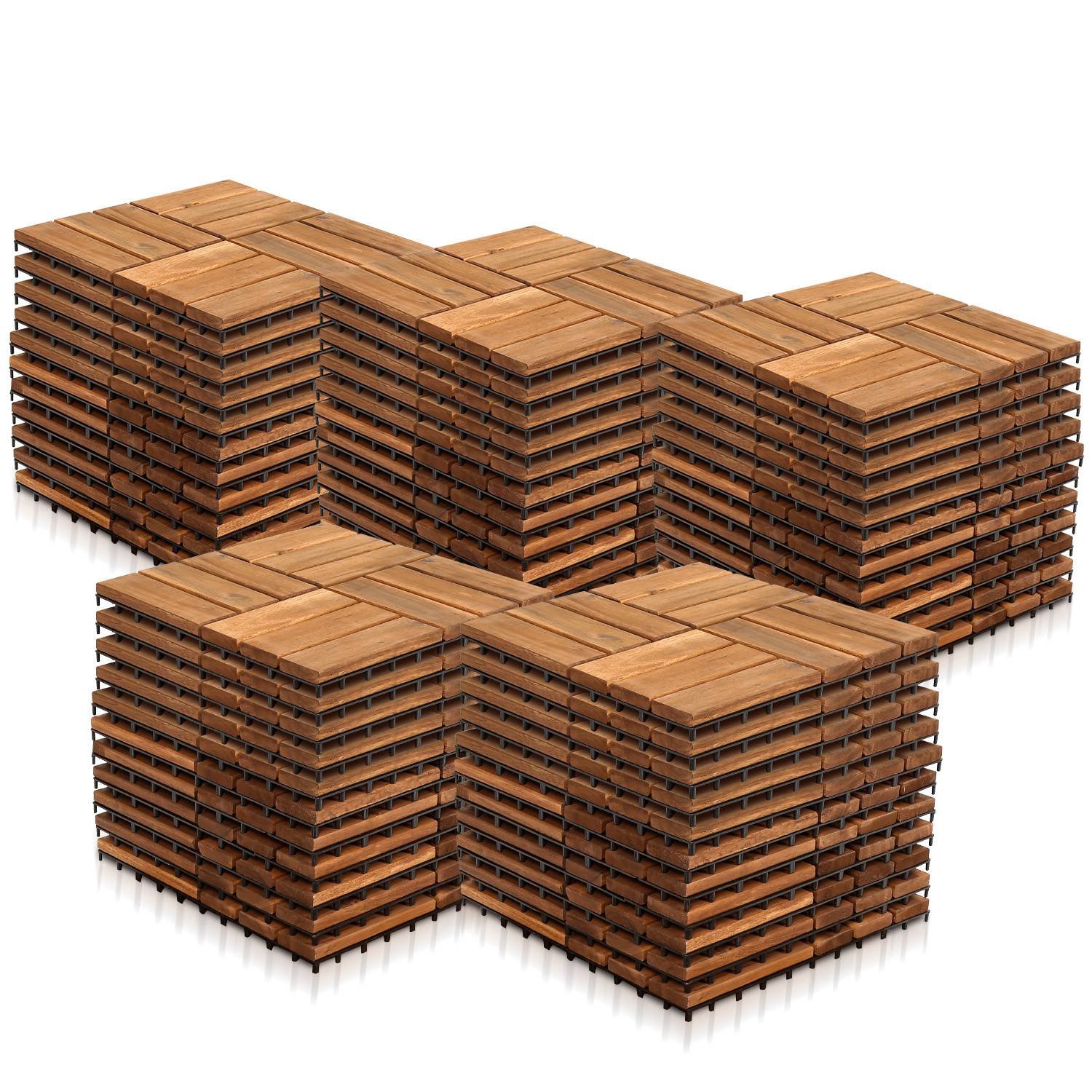 Stapel von Holzpaletten, die in versetzter, verschachtelter Anordnung aufgestapelt sind und eine visuell komplexe und präzise geometrische Struktur bilden.
