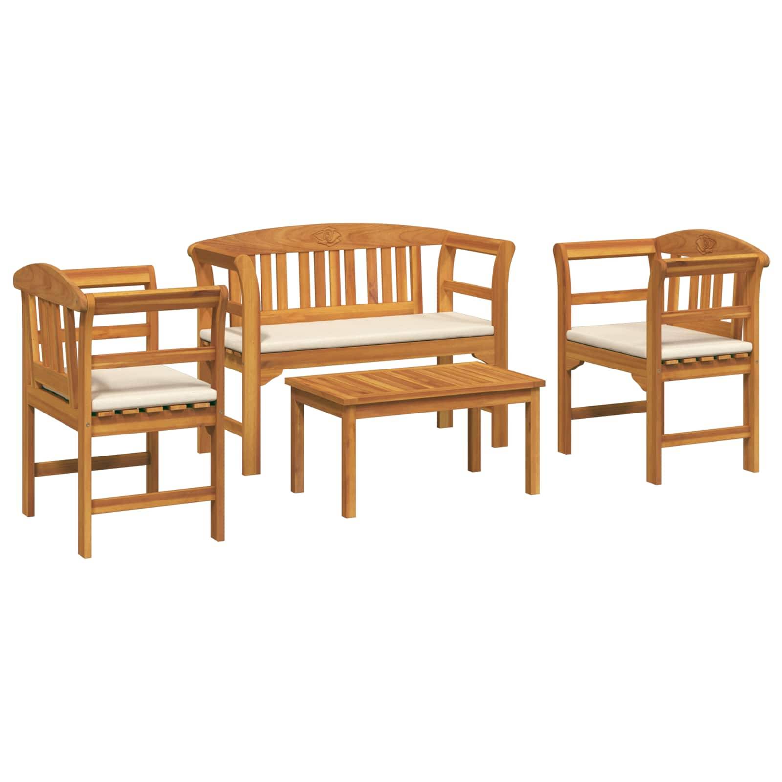 Holz-Terrassenmöbel-Set mit Kissen, bestehend aus einer Zweisitzer-Bank, zwei Sesseln und einem rechteckigen Tisch, alles in natürlicher Ausführung.