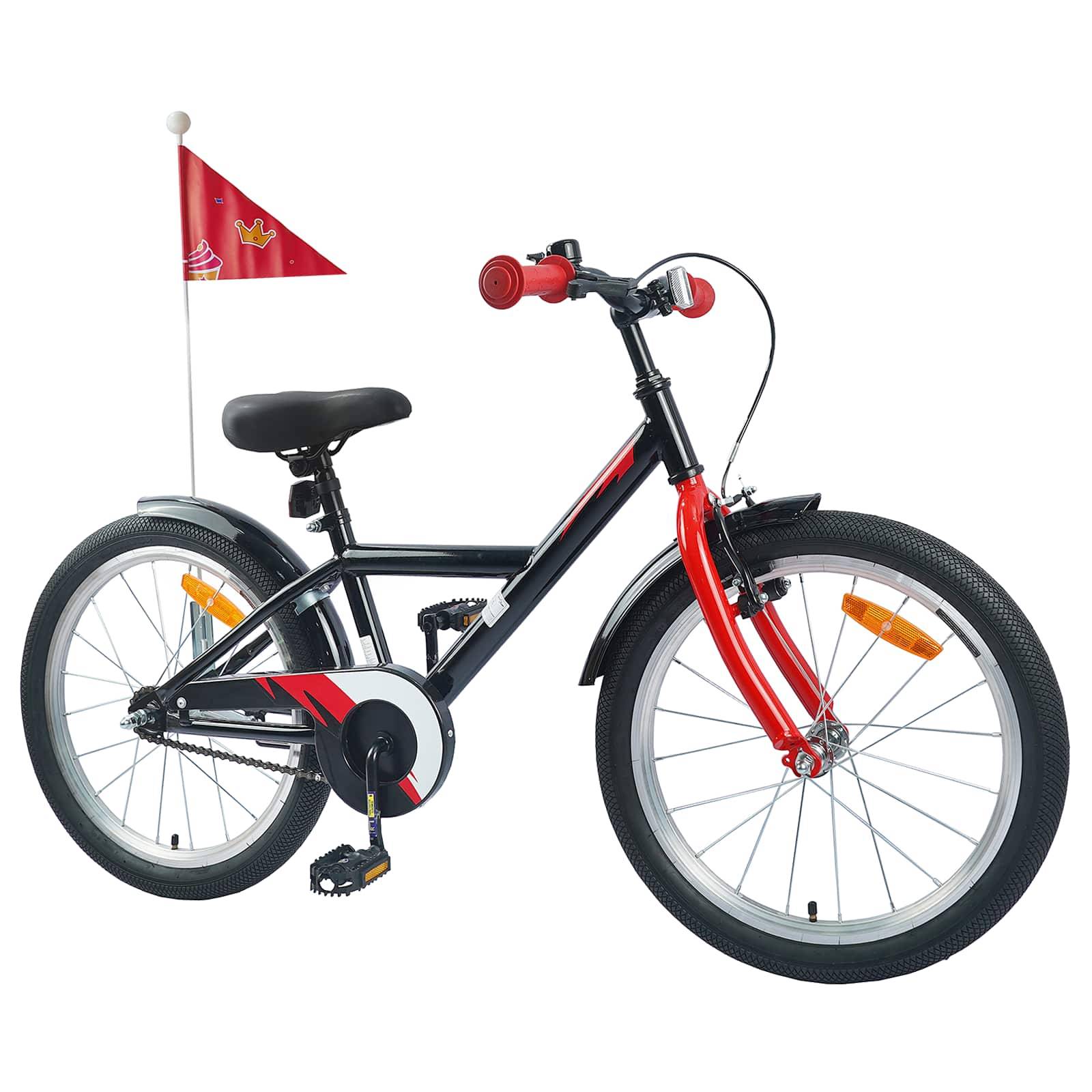 Schwarzes und rotes Kinderfahrrad mit Stützrädern und einer Flagge am Heck.