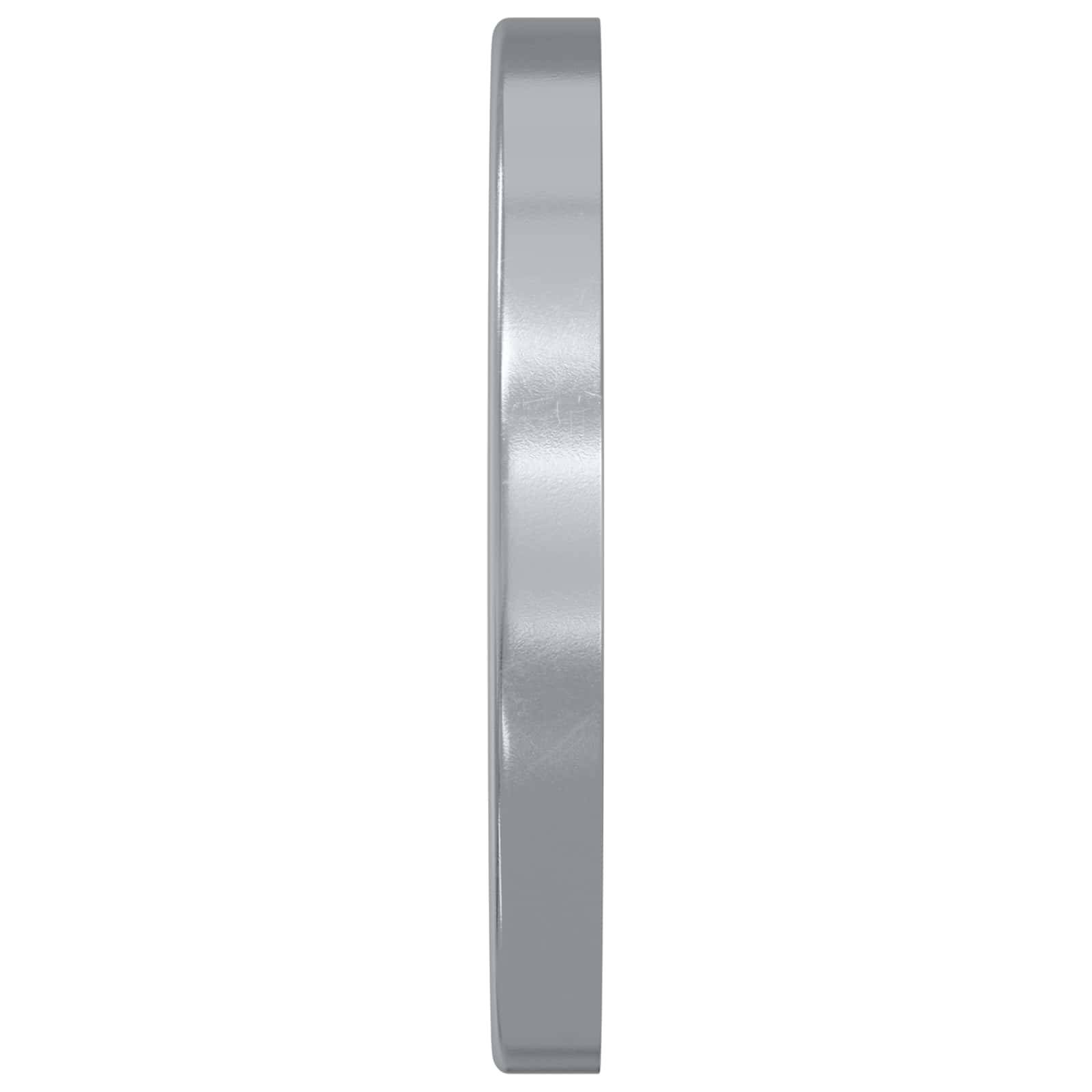 Eine Seitenansicht eines schlanken, runden, metallischen Objekts, möglicherweise eine Münze oder eine Medaille, die seine Dicke und reflektierende Oberfläche zeigt.