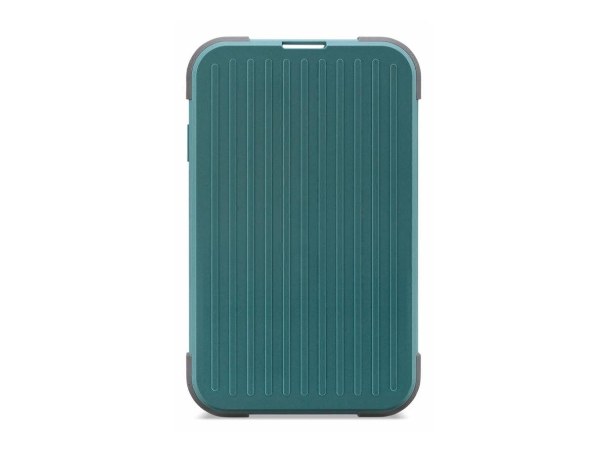 Ein petrolblauer, vertikal gestreifter, robuster Hartschalenkoffer mit abgerundeten Ecken, von vorne betrachtet.