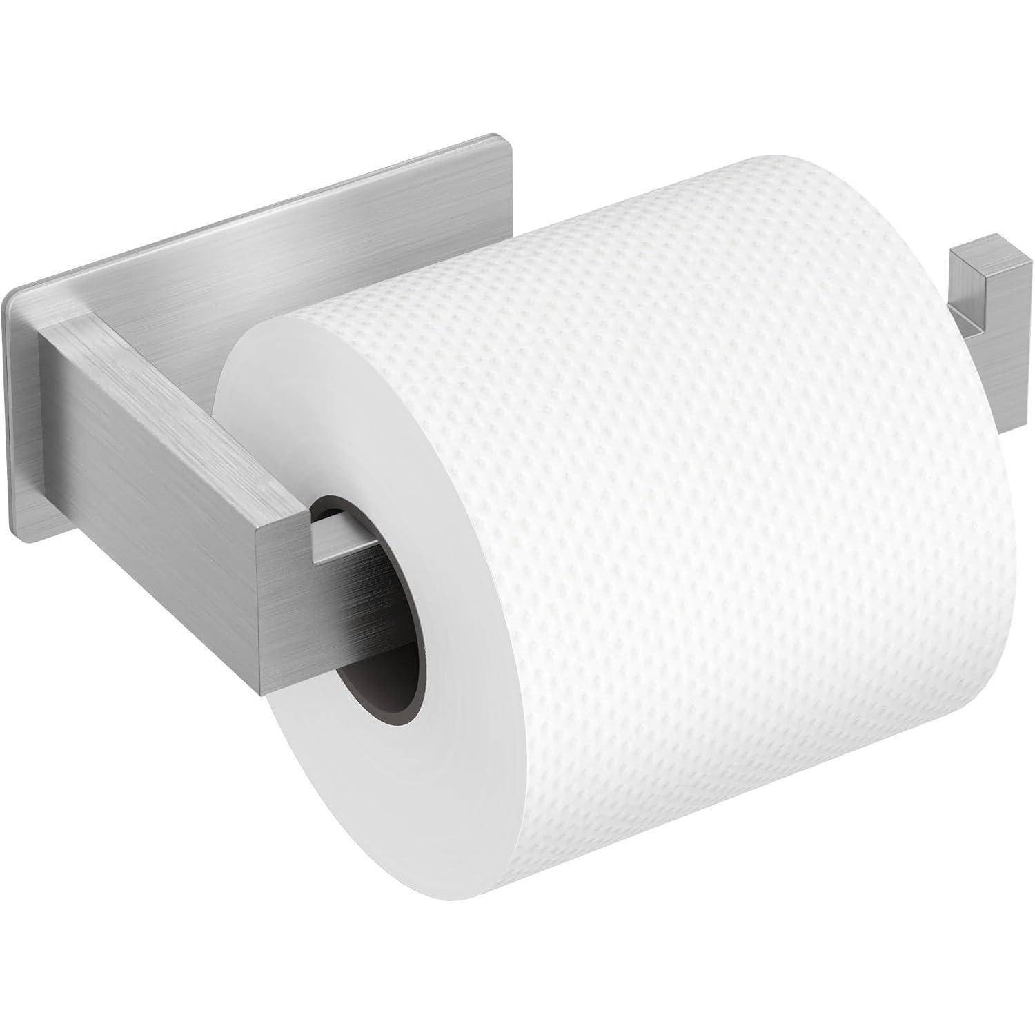 Eine Rolle weißes Toilettenpapier ist an einem schlanken, silbernen Wandhalter horizontal ausgerichtet.