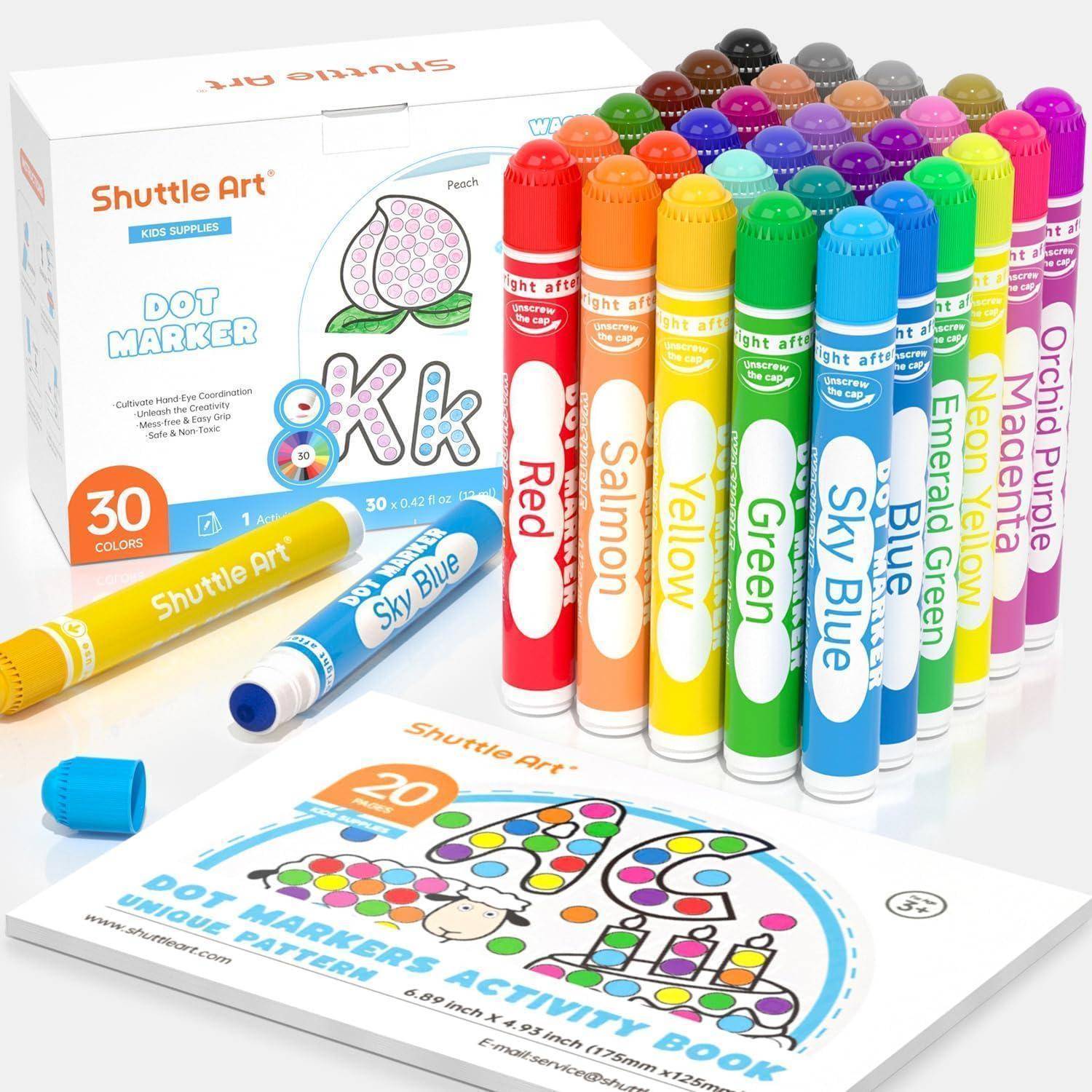 Set mit 30 Stiften von 'Shuttle Art' mit Punktmarkierern in verschiedenen Farben wie Gelb, Grün und Blau, inklusive eines Aktivitätsbuchs mit großen Buchstaben und Punkten.
