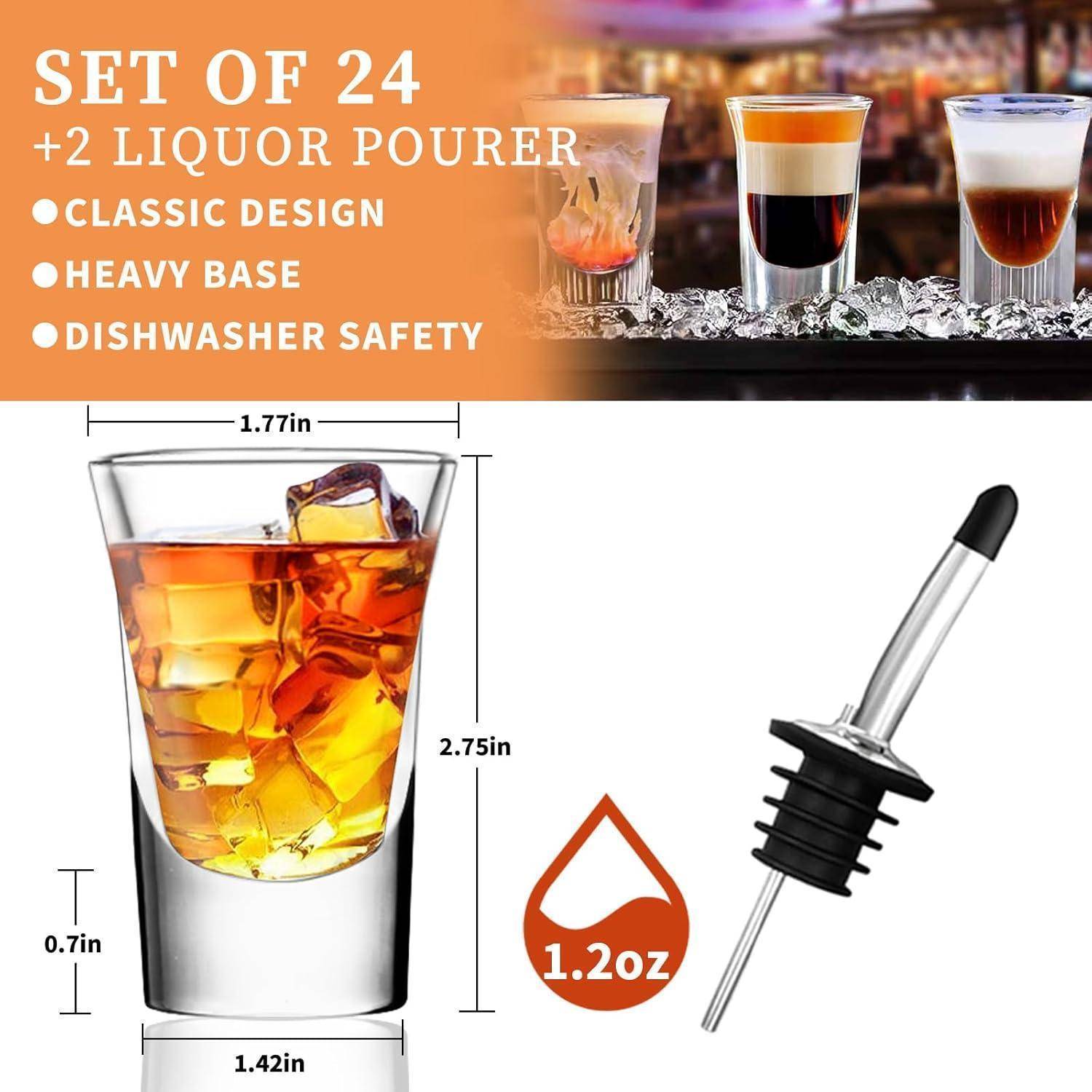 Set von 24 + 2 Ausgießern. Klassisches Design, schwere Basis, spülmaschinenfest. Glasshöhe 2,75 Zoll, Durchmesser 1,42 Zoll, Fassungsvermögen 1,2 Unzen.
