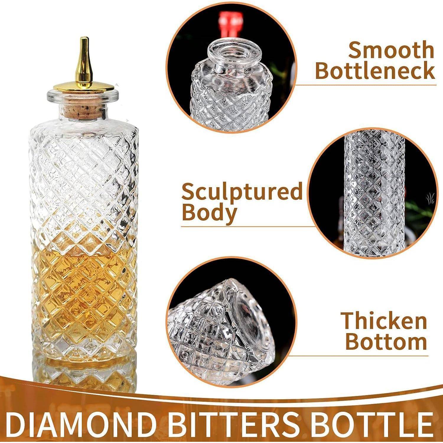 Diamantgemusterte Bitterflasche mit goldenem Ausguss. Merkmale 'Sanfter Flaschenhals', 'Skulpturaler Körper', 'Verstärkter Boden'.