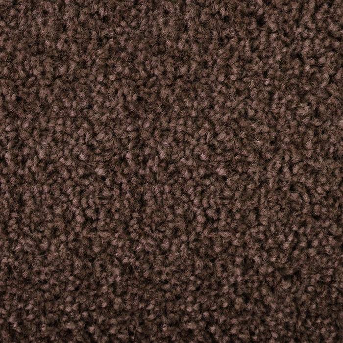 Brauner Teppich mit Schlaufenflor, der ein dichtes, gewebtes Muster zeigt.