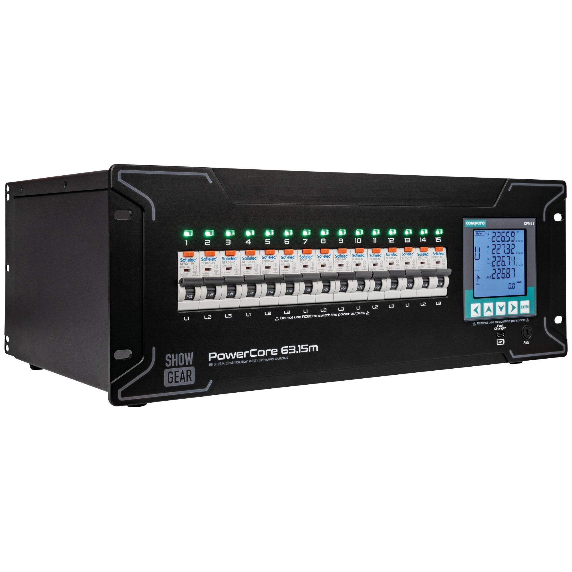 PowerCore 63.15m' Stromverteilungseinheit mit zehn beschrifteten Sicherungsautomaten und LCD-Display zur Anzeige von Spannungswerten. Schwarzes, rechteckiges Design.