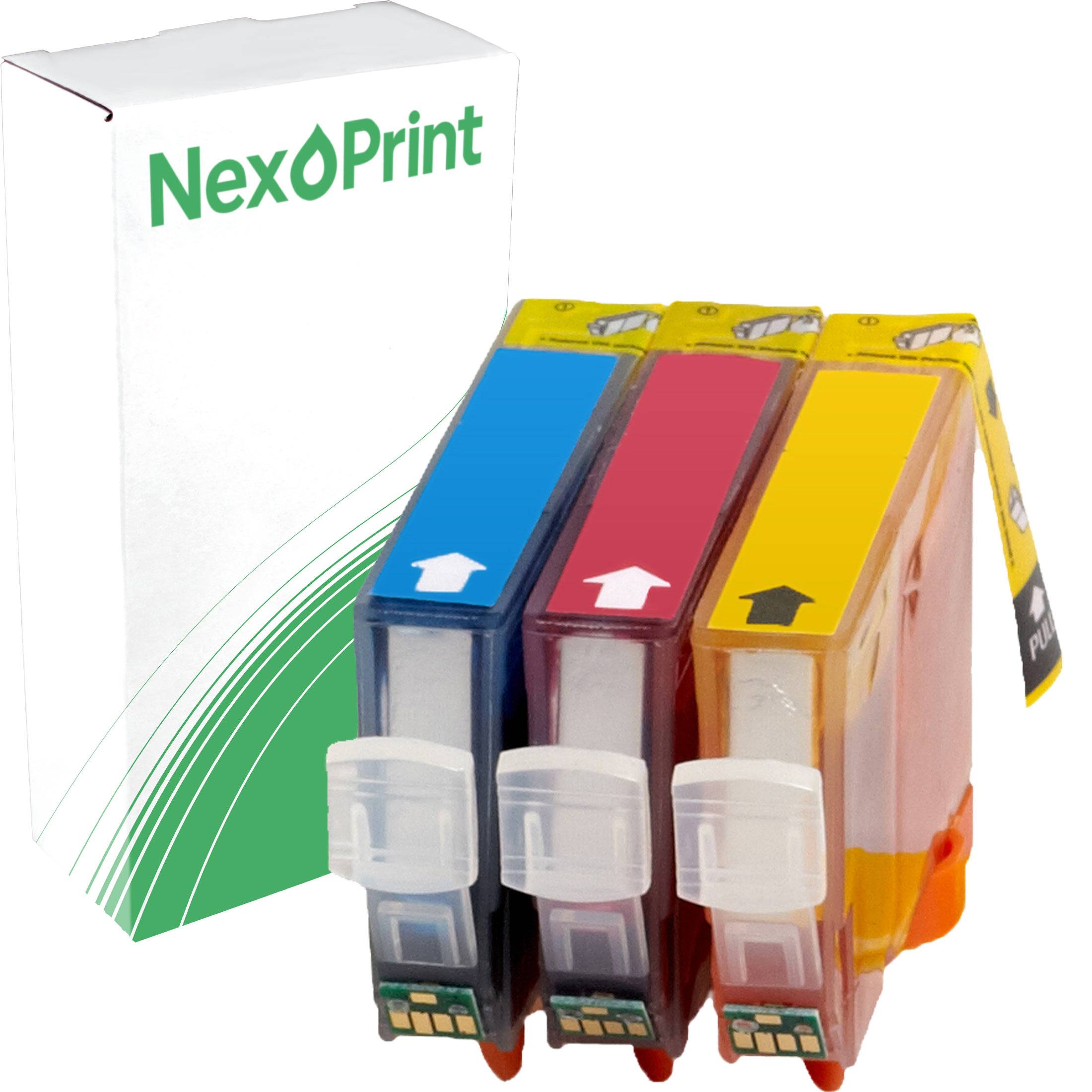 Drei NexPrint-Tintenpatronen in Blau, Rot und Gelb sind vor einer weißen NexPrint-Verpackung mit grünen Details ausgerichtet.