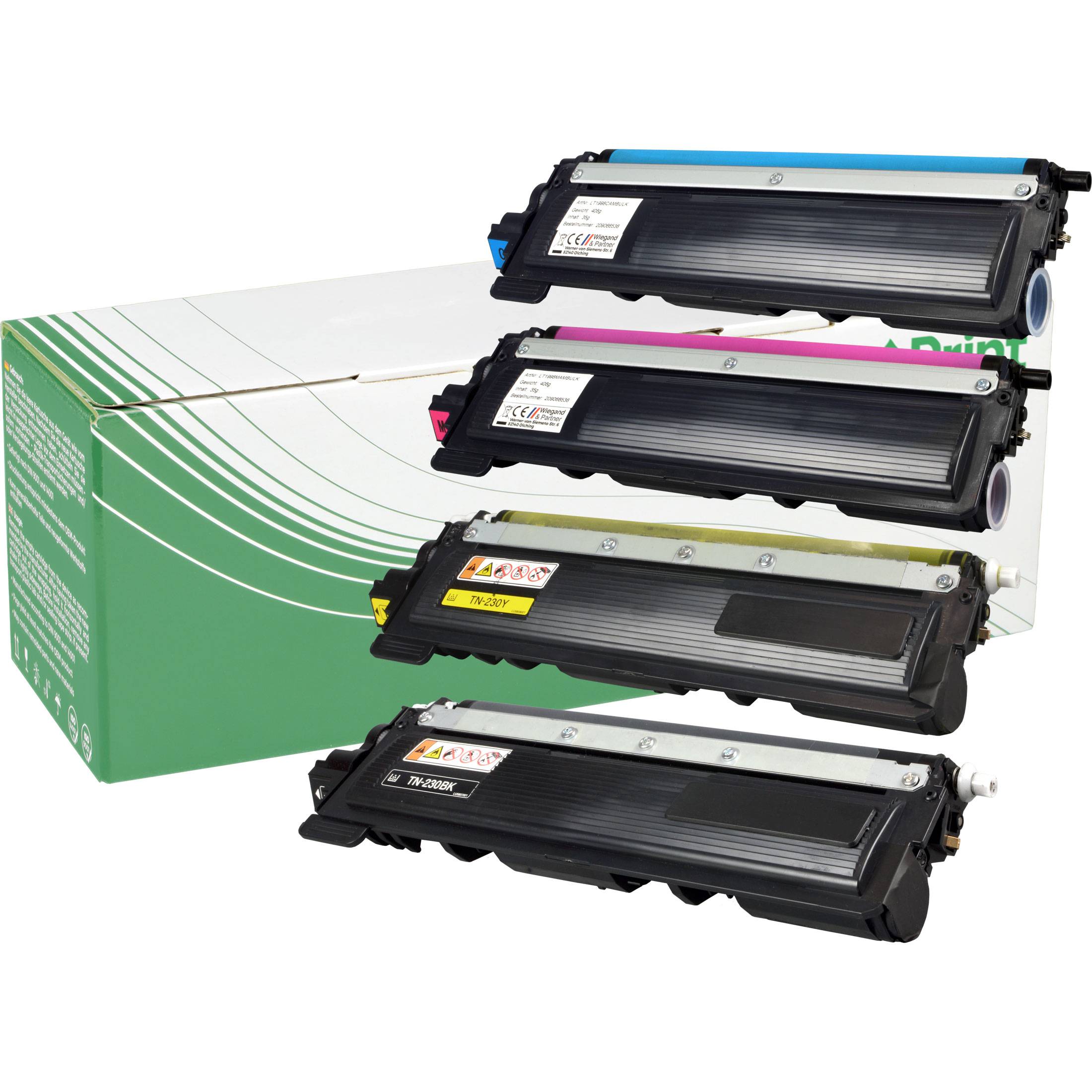 Vier vertikal angeordnete Druckertonerkartuschen (Cyan, Magenta, Gelb, Schwarz) neben einer grün-weißen Schachtel mit Designelementen aus geschwungenen Linien.