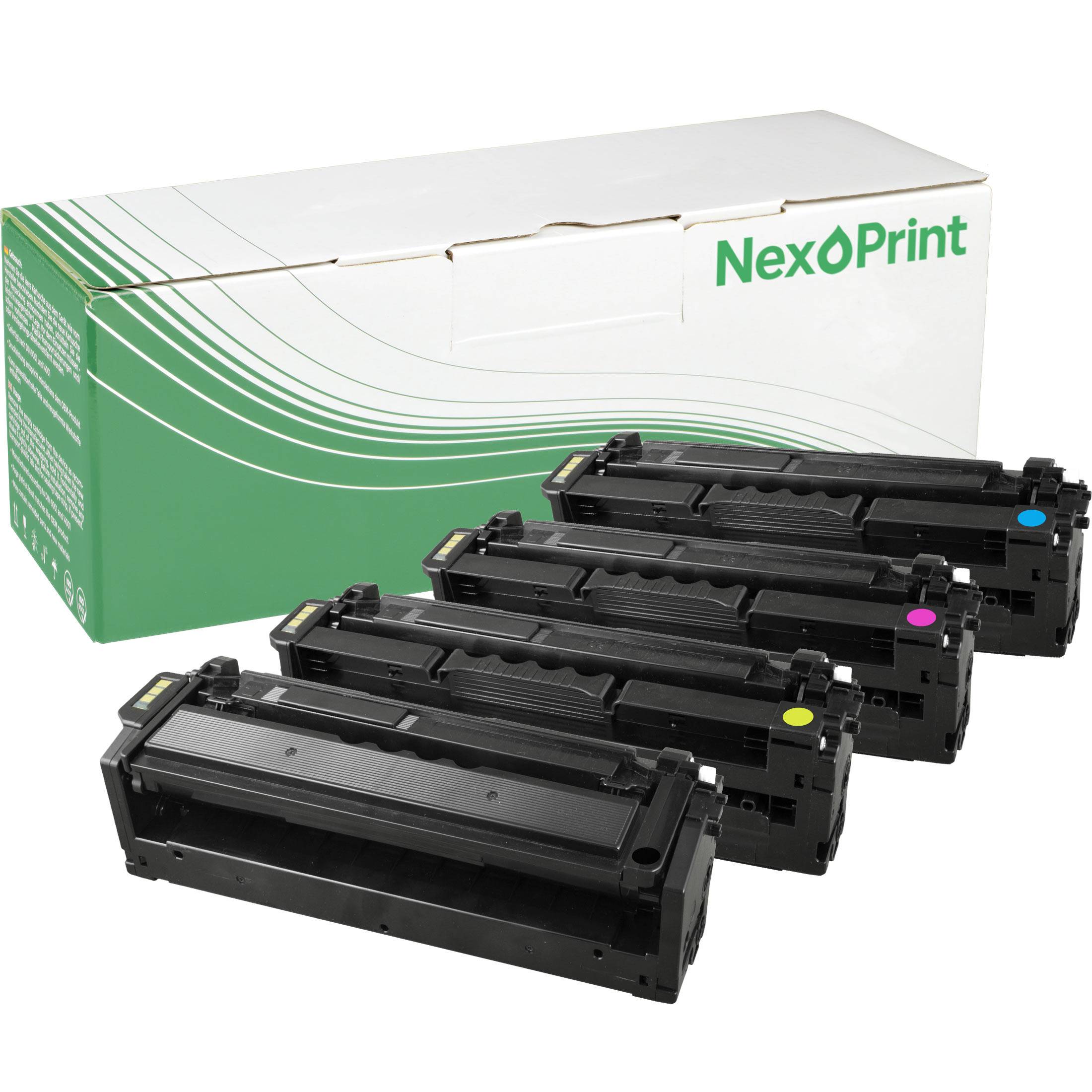 Vier NexPrint Tonerpatronen in Schwarz, Cyan, Magenta und Gelb werden vor einer NexPrint-Produktbox präsentiert.