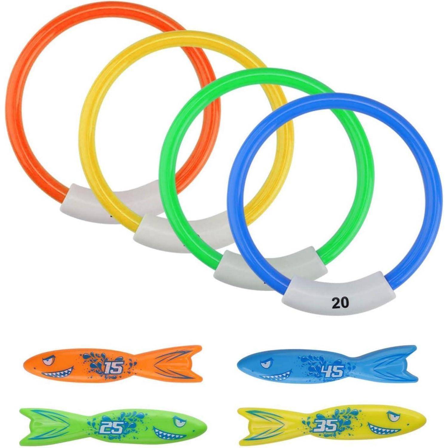 Vier farbige Tauchinge mit Zahlen und vier Tauchfishe-Spielzeuge. Ringe und Fischspielzeuge haben verschiedene Farben und Zahlen für Poolspiele.