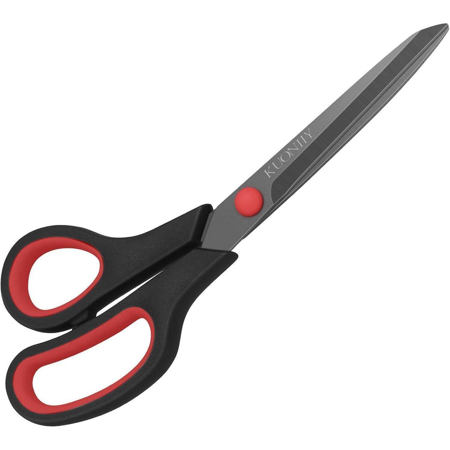 Eine Schere in Schwarz und Rot mit einer scharfen Metallklinge, die zum Schneiden von Papier oder Stoff konzipiert ist.