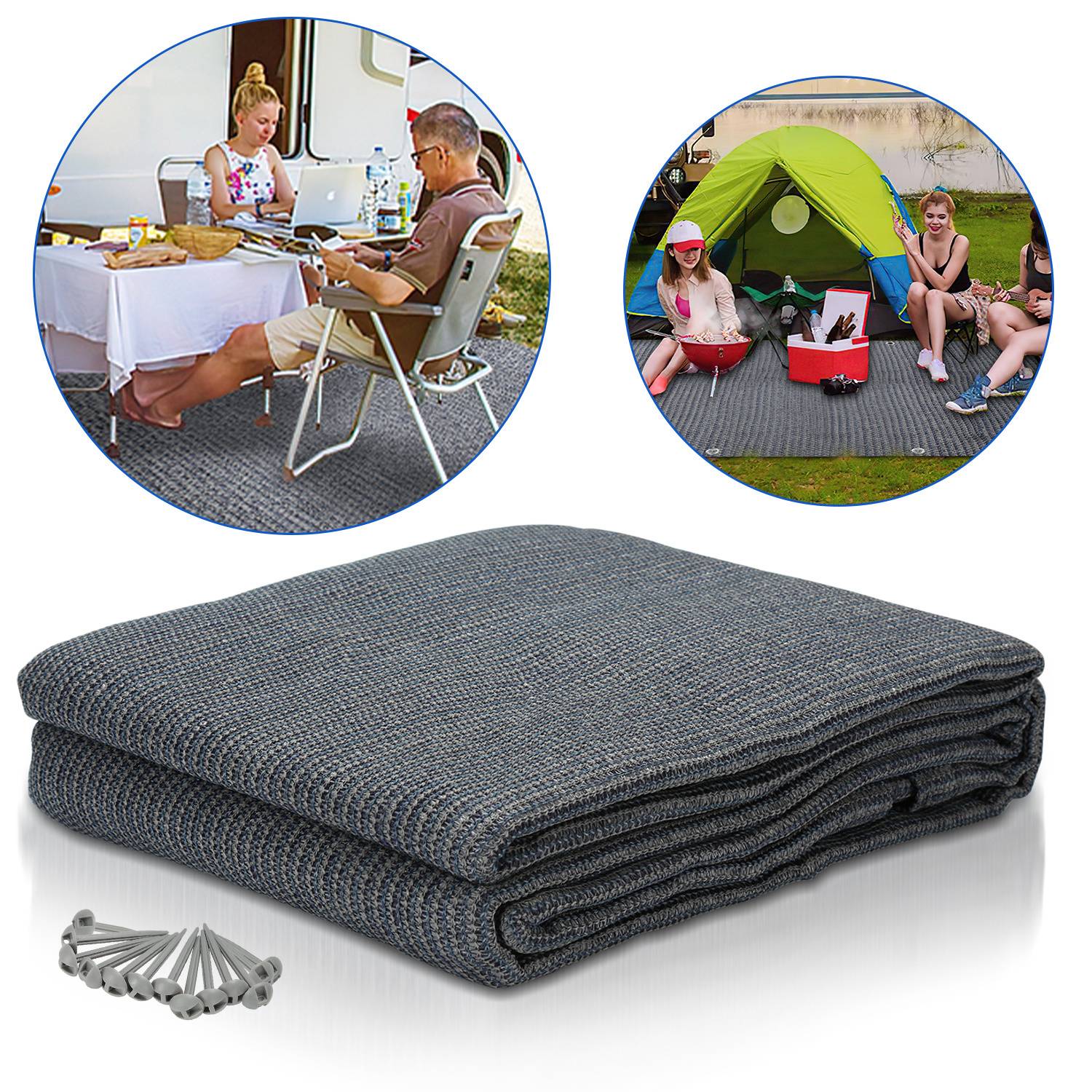 Zusammengefaltete graue Campingdecke, ausgelegt mit kleinen Plastikheringen, mit zwei kreisrunden Einblendungen: eine zeigt Outdoor-Dining neben einem Wohnmobil, die andere Menschen, die entspannt vor einem Zelt sitzen.