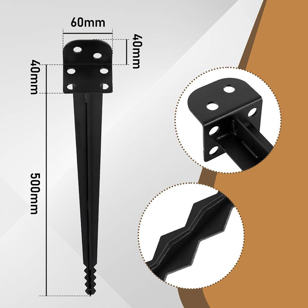 Eine schwarze Erdbohrschraube aus Metall wird gezeigt mit folgenden Abmessungen: 500 mm Länge, 40 mm und 60 mm Breite in verschiedenen Abschnitten, geeignet zum Befestigen von Strukturen.