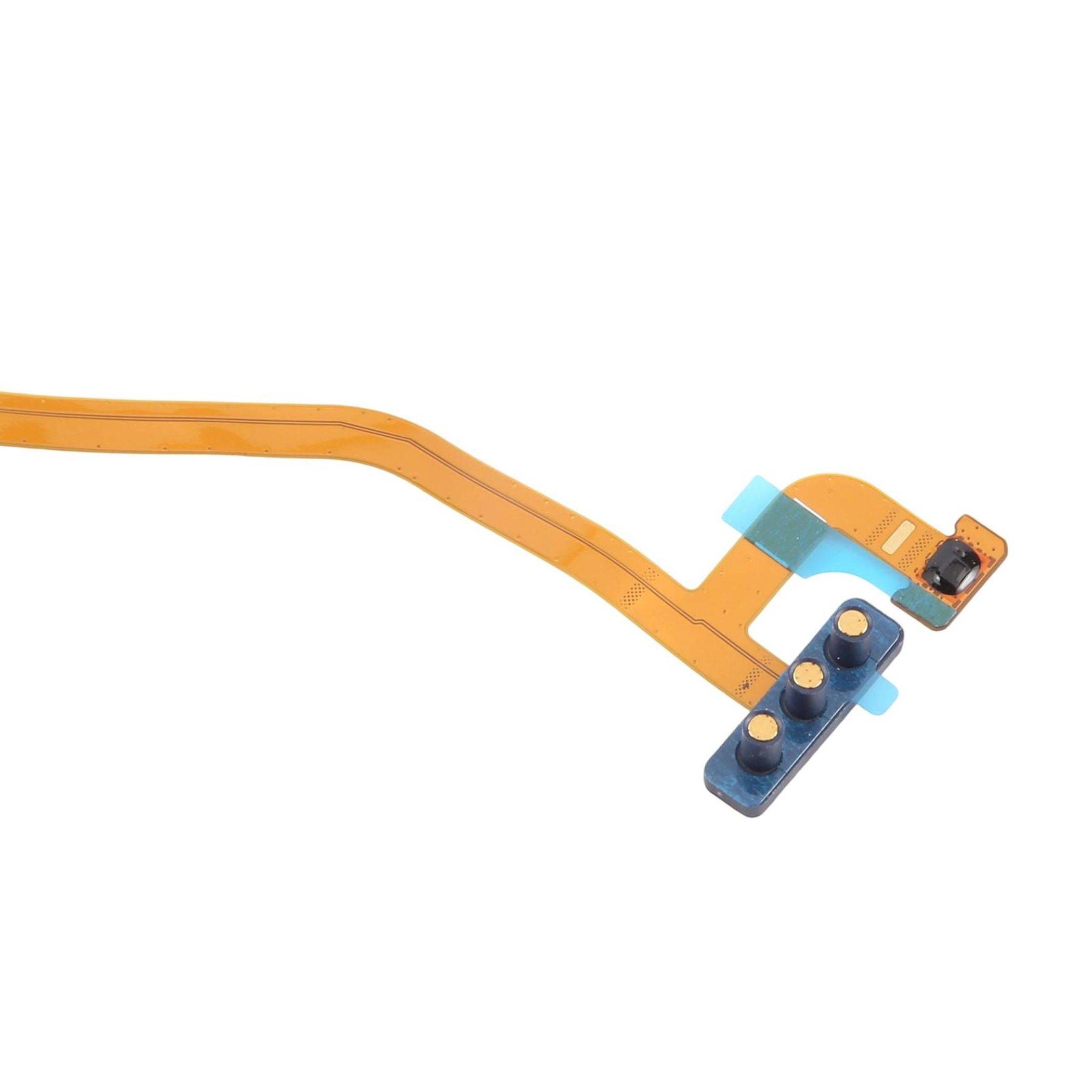 Eine flexible Leiterplatte mit drei blauen Tasten an einem Ende, die häufig in elektronischen Geräten für Signalisierungs- oder Steuerungsfunktionen verwendet wird.