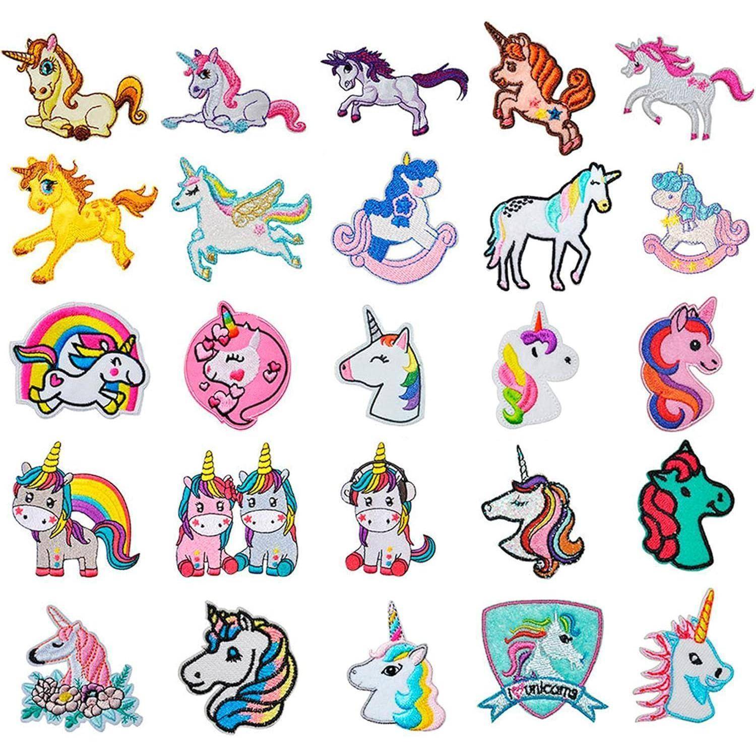 Eine Sammlung von bunten Einhorn-Patches mit Stickerei, die verschiedene Posen, Stile und leuchtende Farben auf einem weißen Hintergrund zeigen.