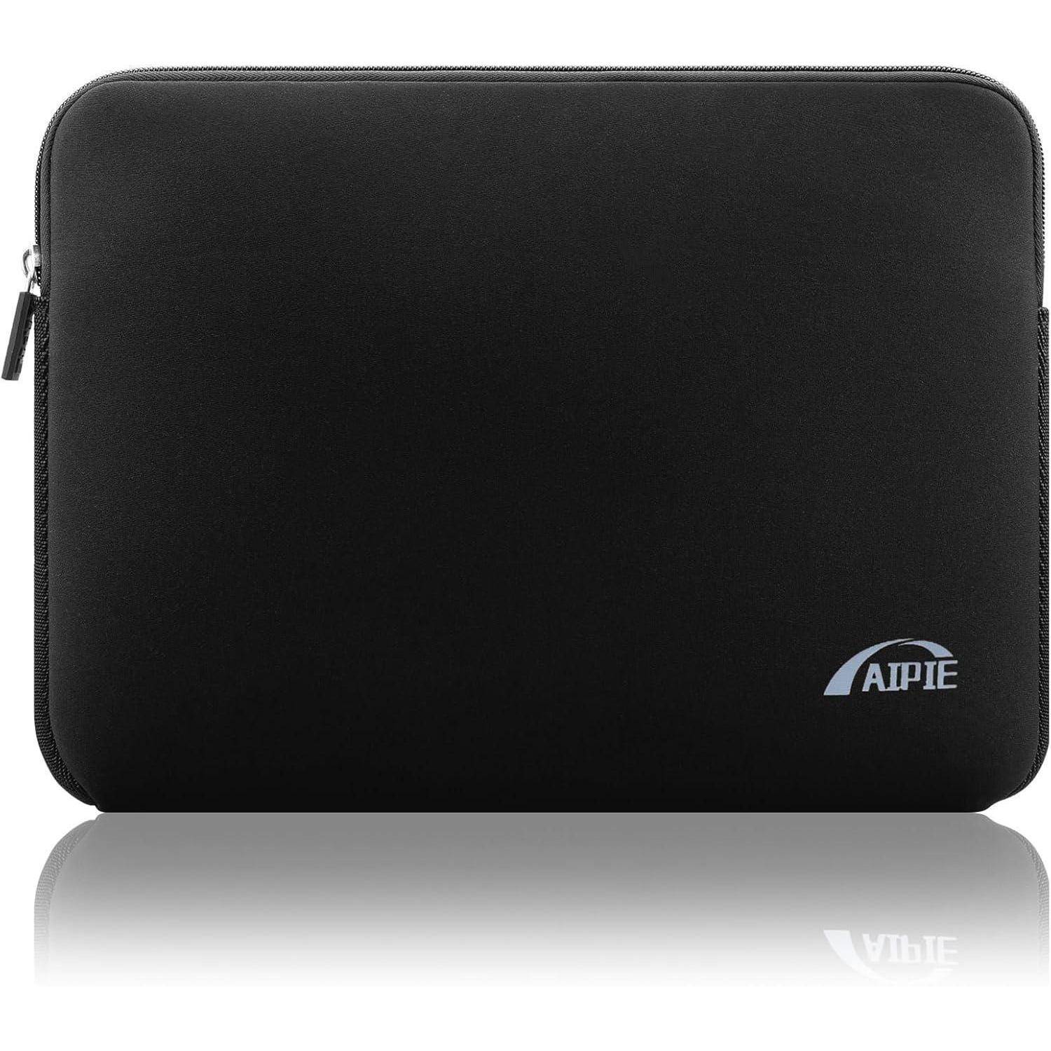 Eine schwarze Laptophülle mit Reißverschluss und dem 'AIPIE' Logo in der unteren rechten Ecke, entwickelt, um einen Laptop zu passen und zu schützen.